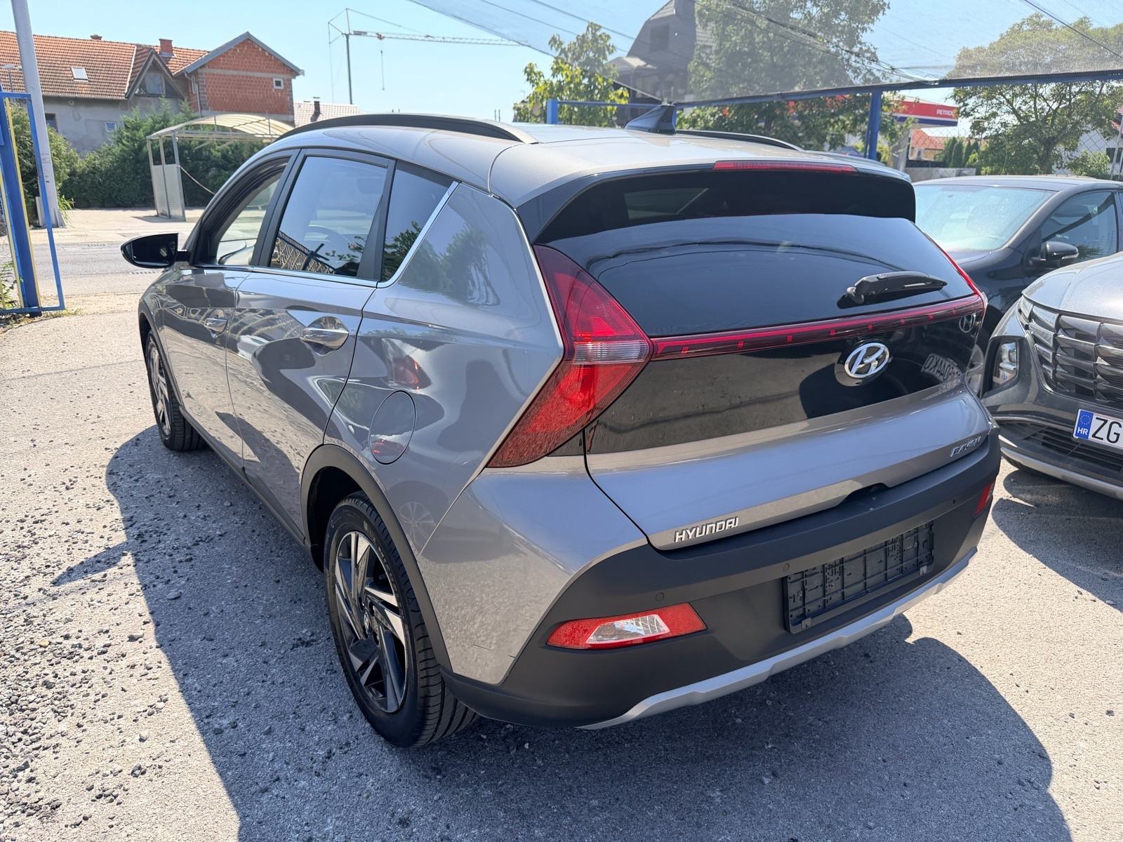 Hyundai Bayon 1,2 MPI*ODLICNO STANJE*, fotografija 7