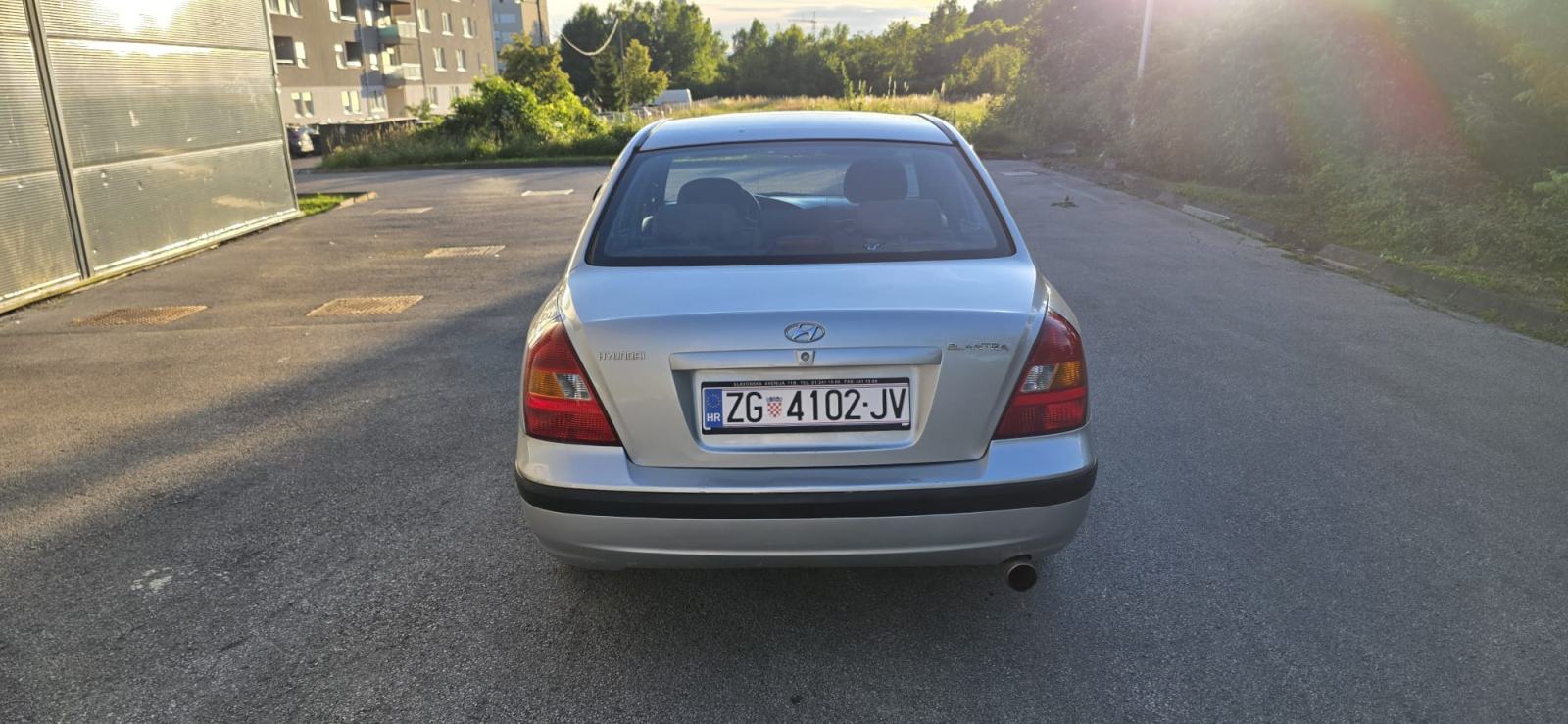 Hyundai Elantra 1,6 GLS reg. do 07/27, Vrlo dobro stanje, fotografija 14