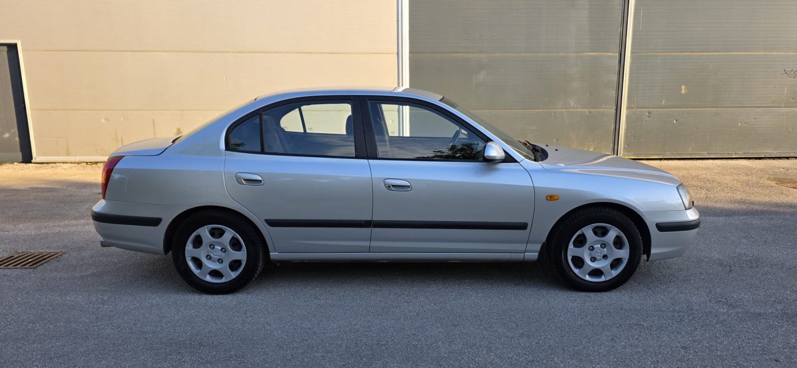 Hyundai Elantra 1,6 GLS reg. do 07/27, Vrlo dobro stanje, fotografija 10