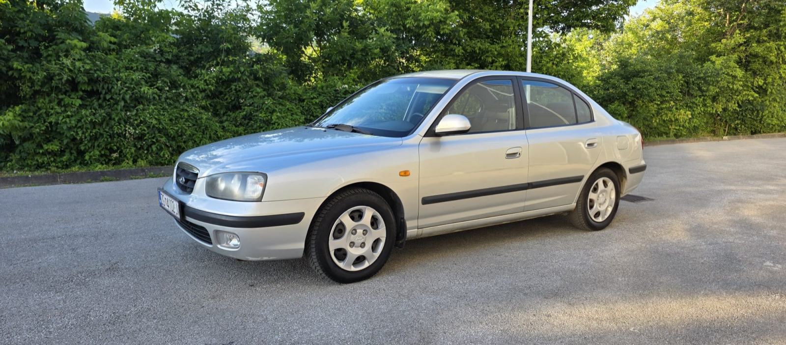 Hyundai Elantra 1,6 GLS reg. do 07/27, Vrlo dobro stanje, pogled izvana - slika 4