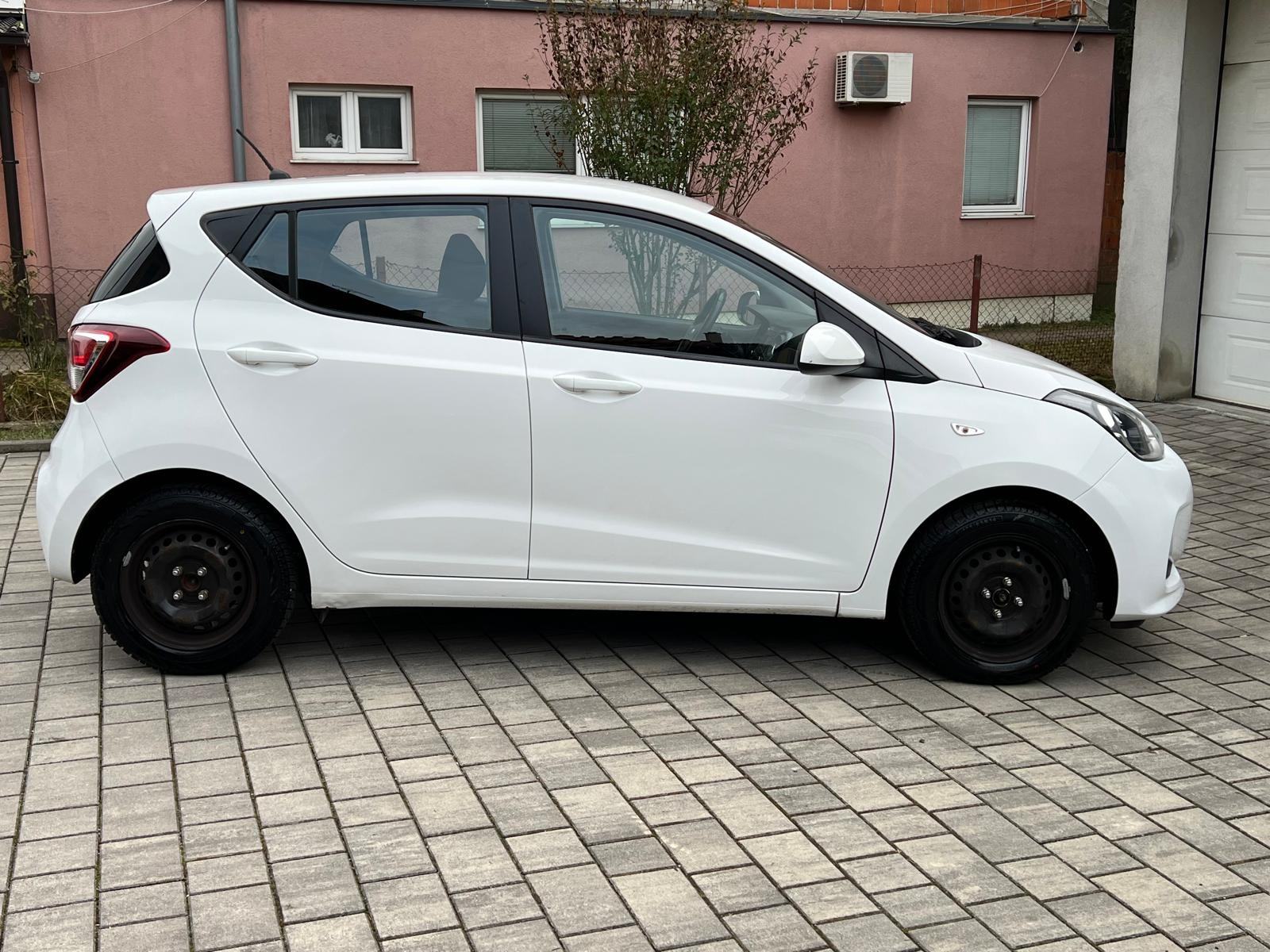 Hyundai i10 1.0 benzin 49kw, pogled izvana - slika 5