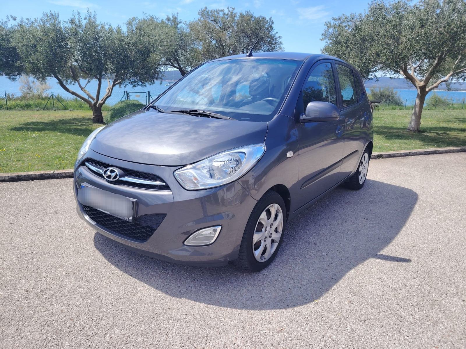 Hyundai i10 1,0 iLike LJETNA RASPRODAJA SAMO 3950 EURA, fotografija 4