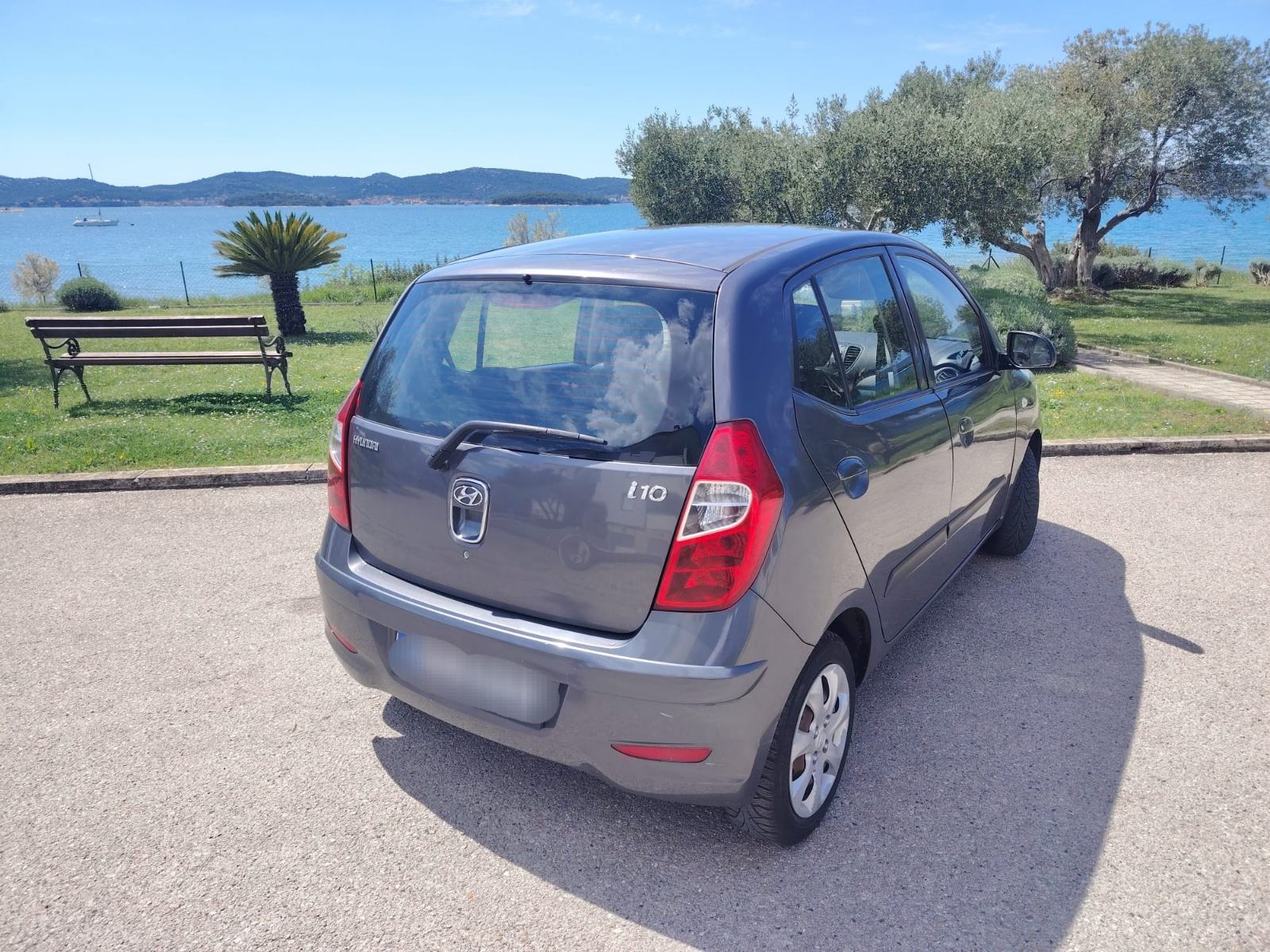 Hyundai i10 1,0 iLike LJETNA RASPRODAJA SAMO 3950 EURA, fotografija 3
