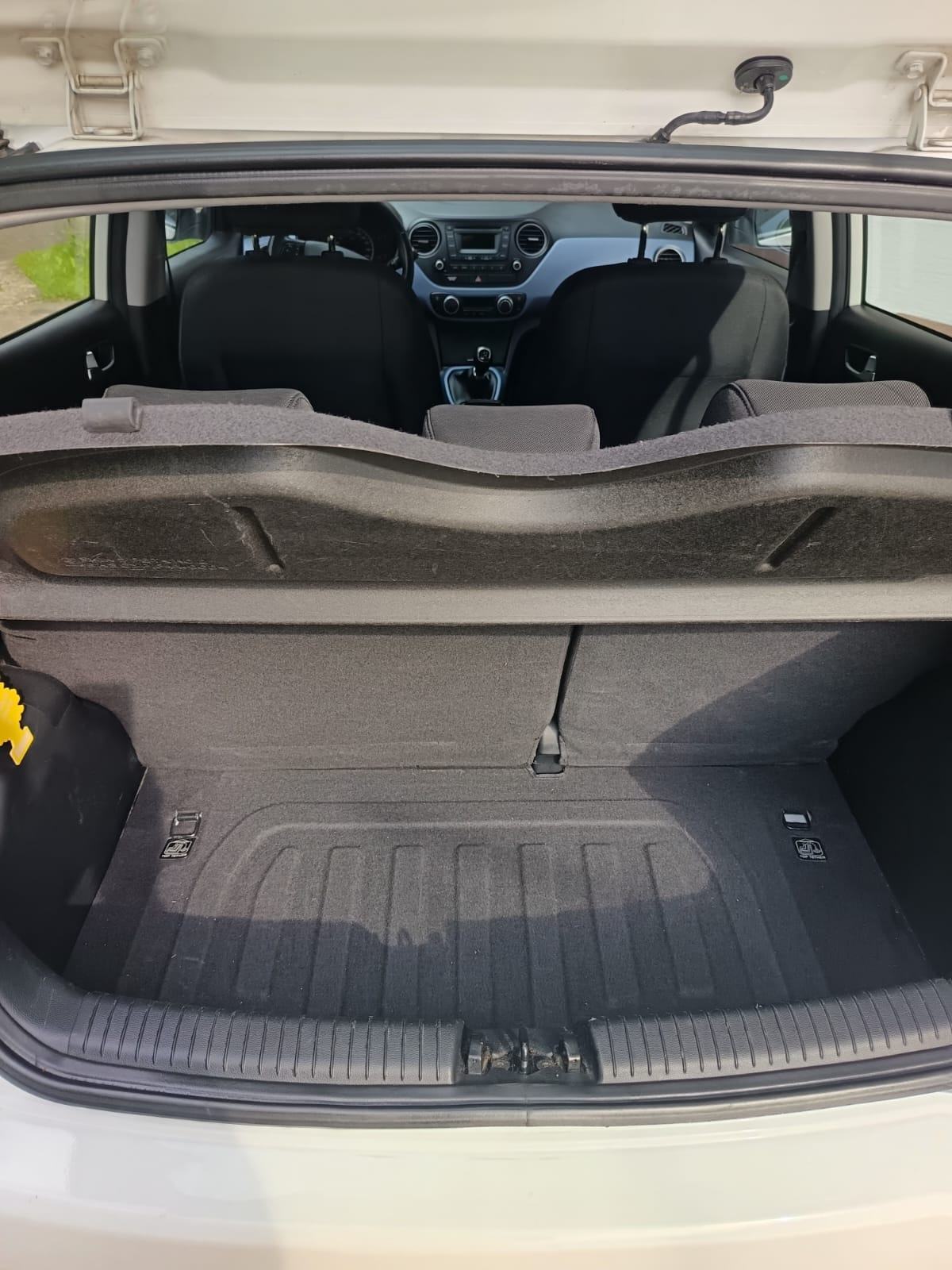 Hyundai i10 1,0, fotografija 8