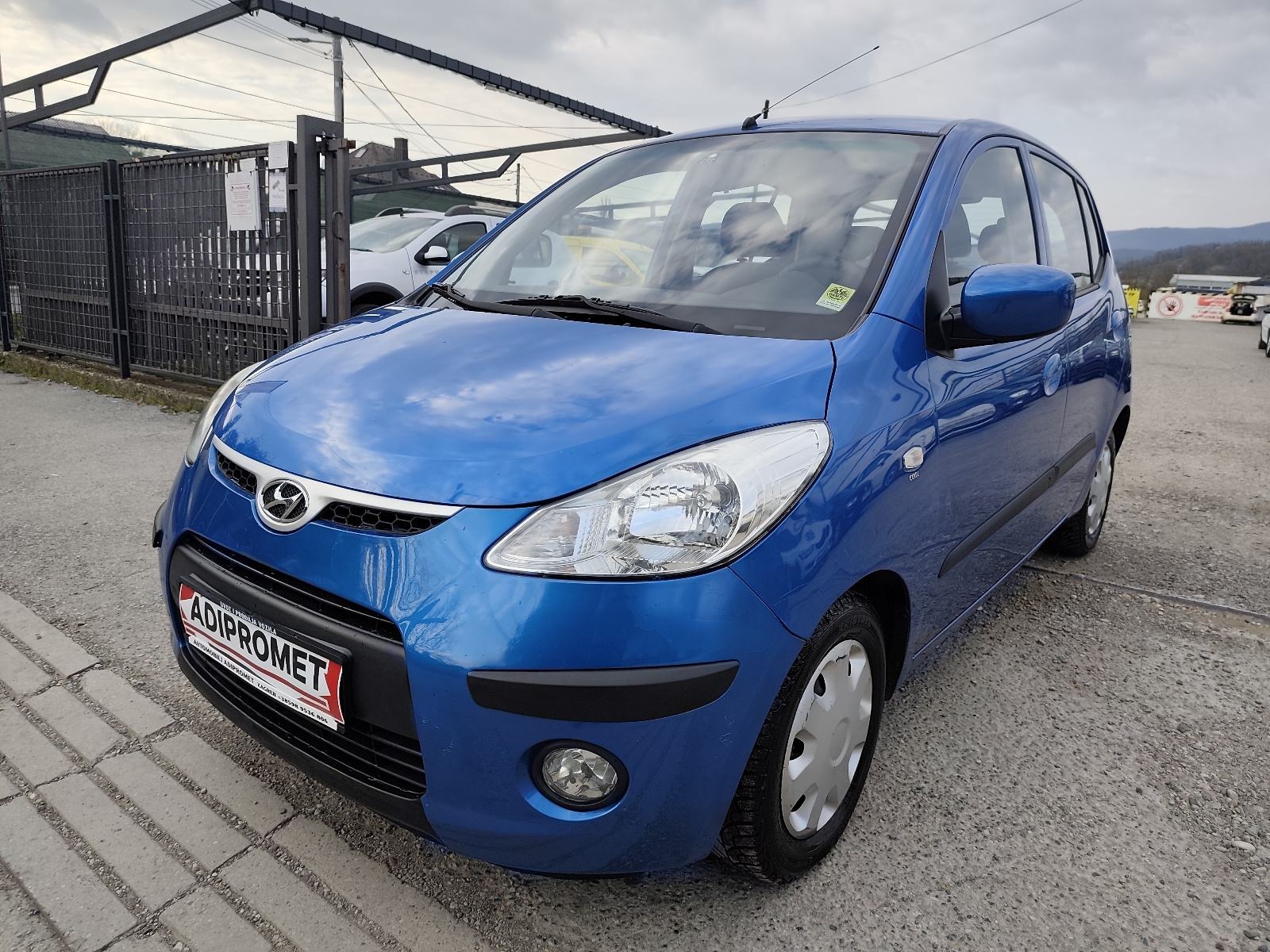Hyundai i10 1.1 COOL / /REG 1 GOD // 2 SETA KOTAČA // KLIMA //, fotografija 6