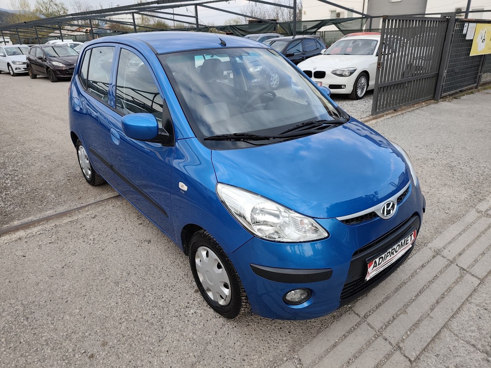Hyundai i10 1.1 COOL / /REG 1 GOD // 2 SETA KOTAČA // KLIMA //, fotografija 3