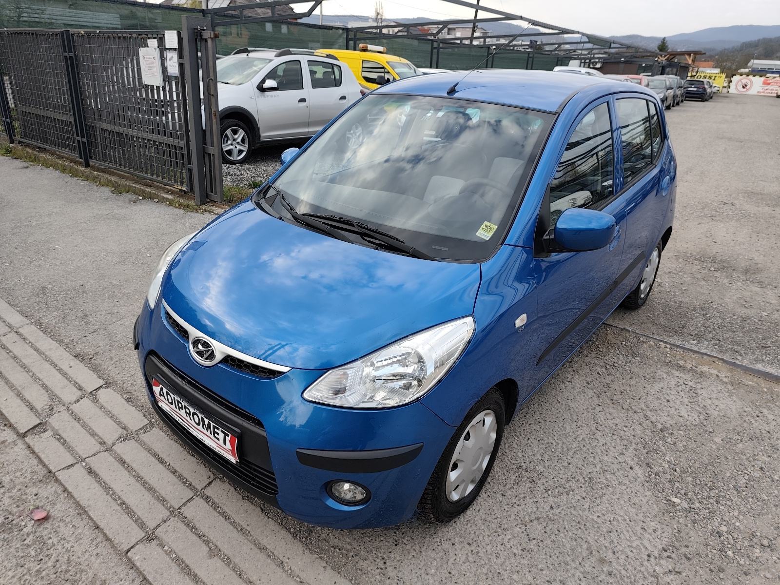 Hyundai i10 1.1 COOL / /REG 1 GOD // 2 SETA KOTAČA // KLIMA //, fotografija 7
