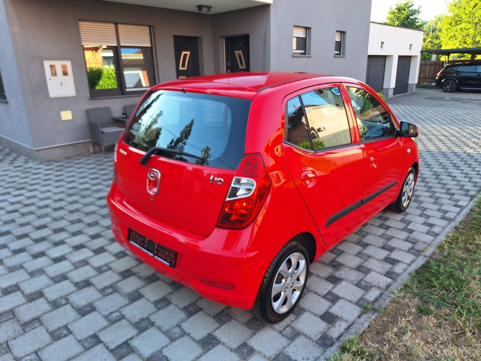 Hyundai i10 1,1 **KLIMA**, fotografija 3