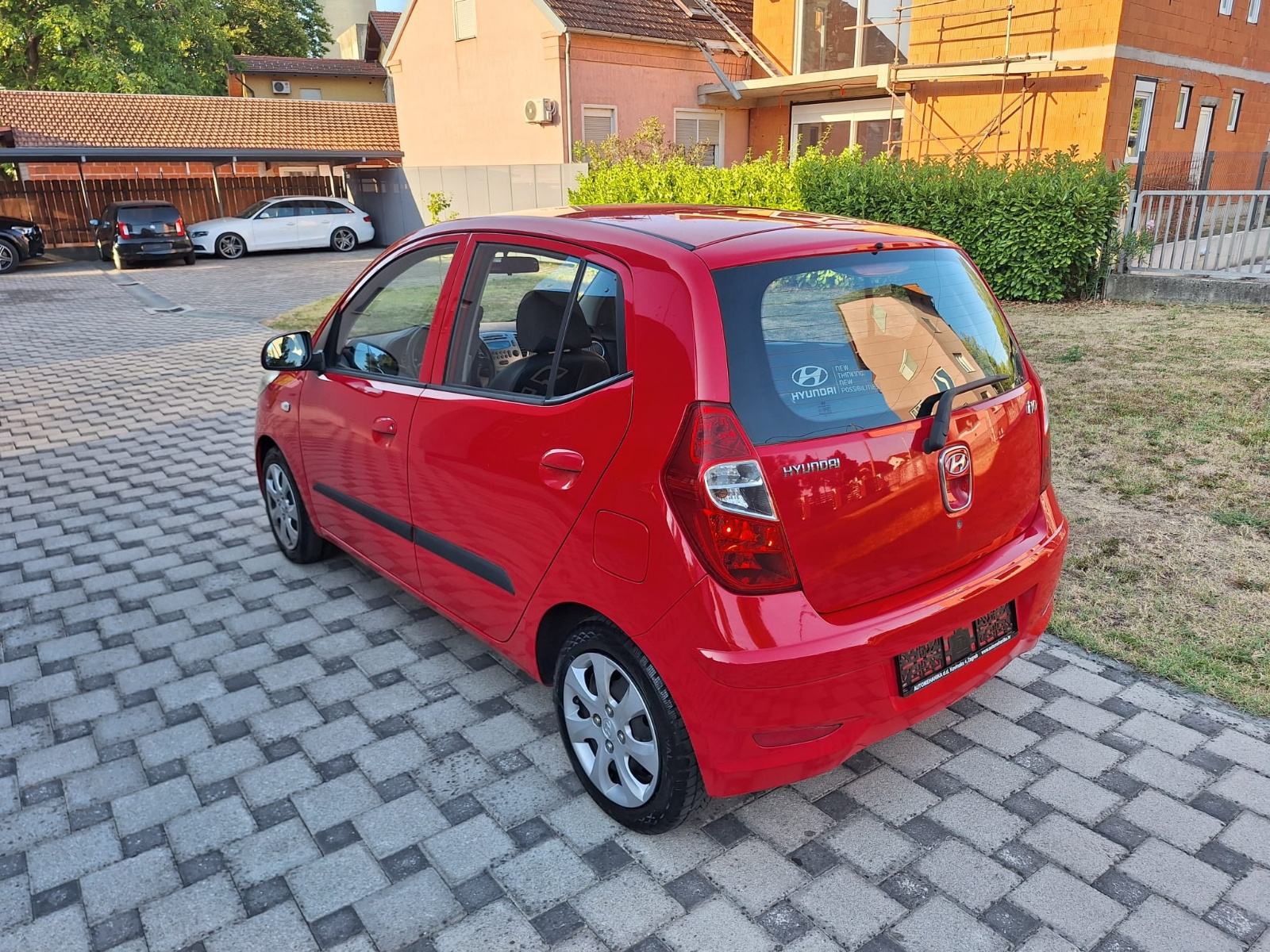 Hyundai i10 1,1 **KLIMA**, fotografija 4