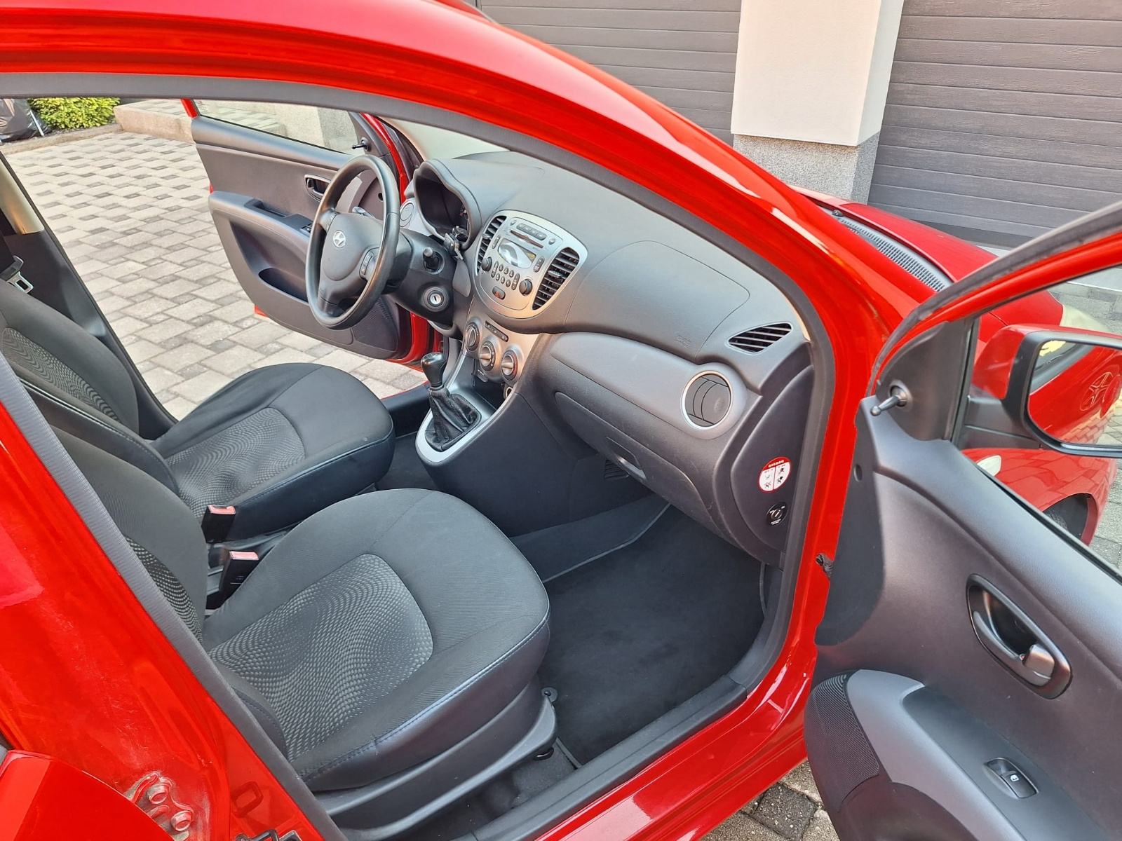 Hyundai i10 1,1 **KLIMA**, fotografija 10