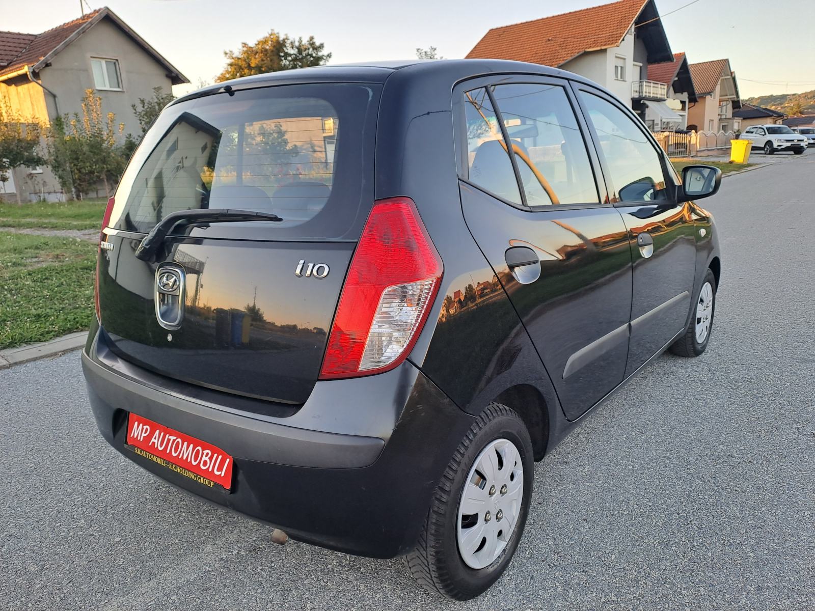 Hyundai i10 1,1i-2009god.mod-KLIMA-142tkm,servo,5vrata,centralnKARTICE, fotografija 6