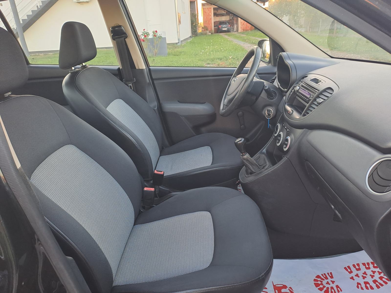 Hyundai i10 1,1i-2009god.mod-KLIMA-142tkm,servo,5vrata,centralnKARTICE, fotografija 10