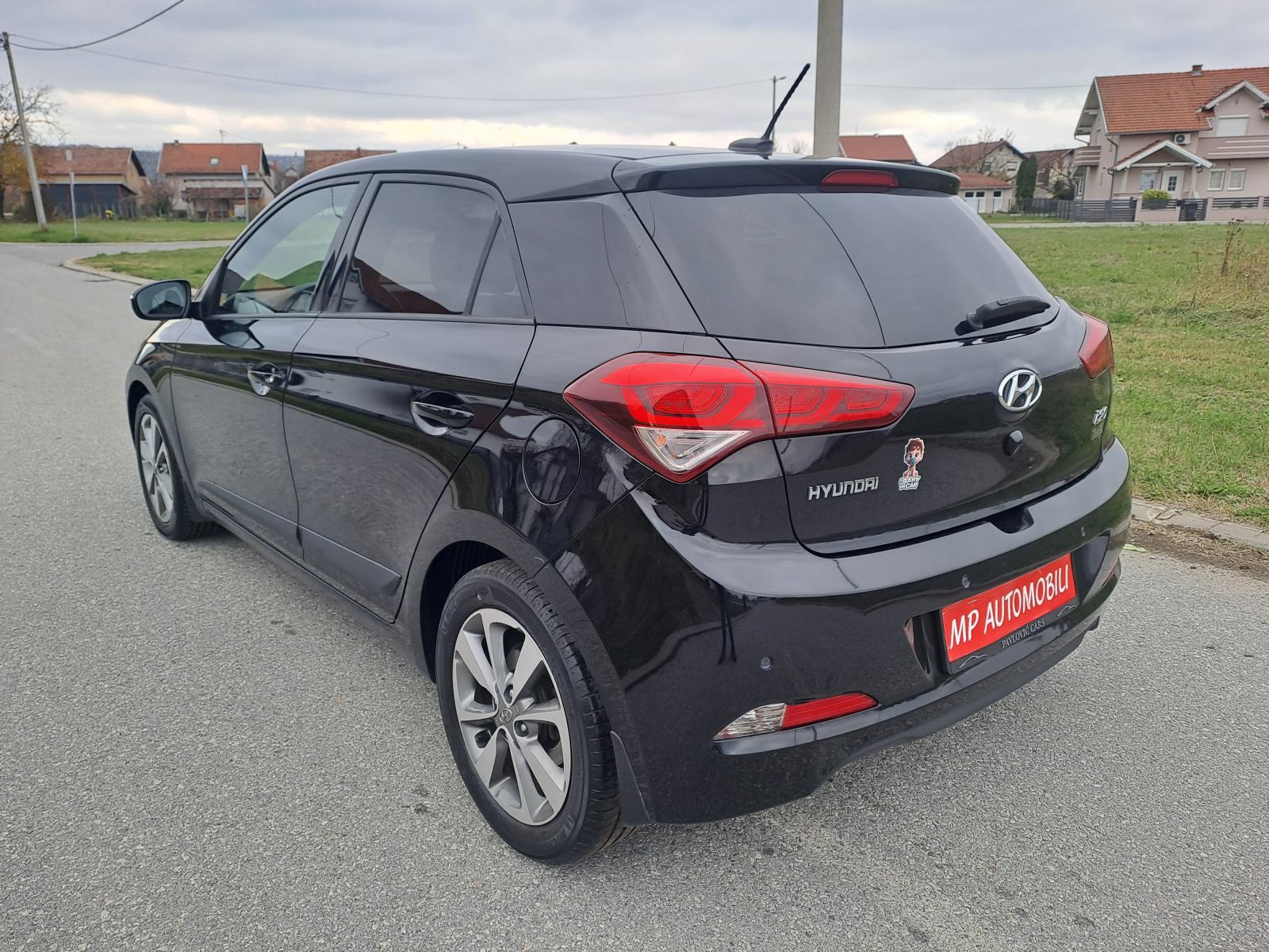 Hyundai i20 1,0 T-GDI-2017gd.md-NAVlGAClJA-climatronic,xenon,alu,KARTl, fotografija 5