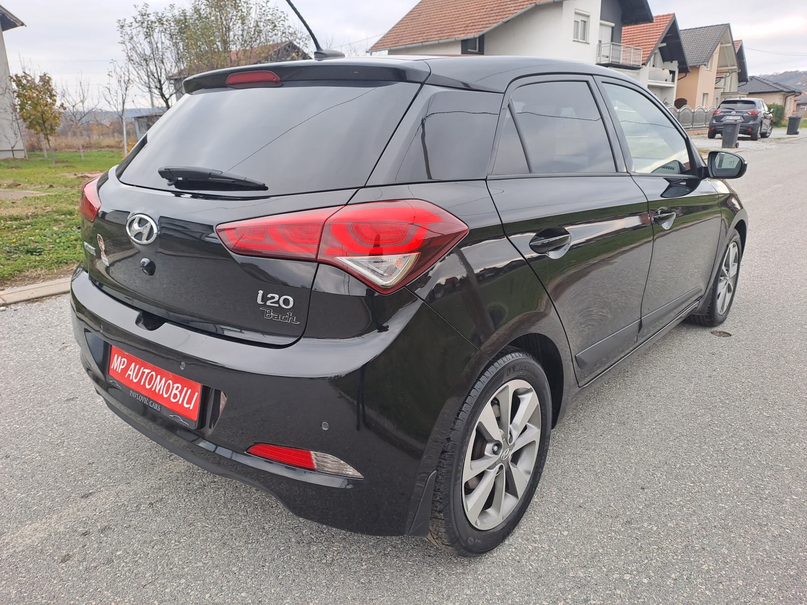 Hyundai i20 1,0 T-GDI-2017gd.md-NAVlGAClJA-climatronic,xenon,alu,KARTl, fotografija 9