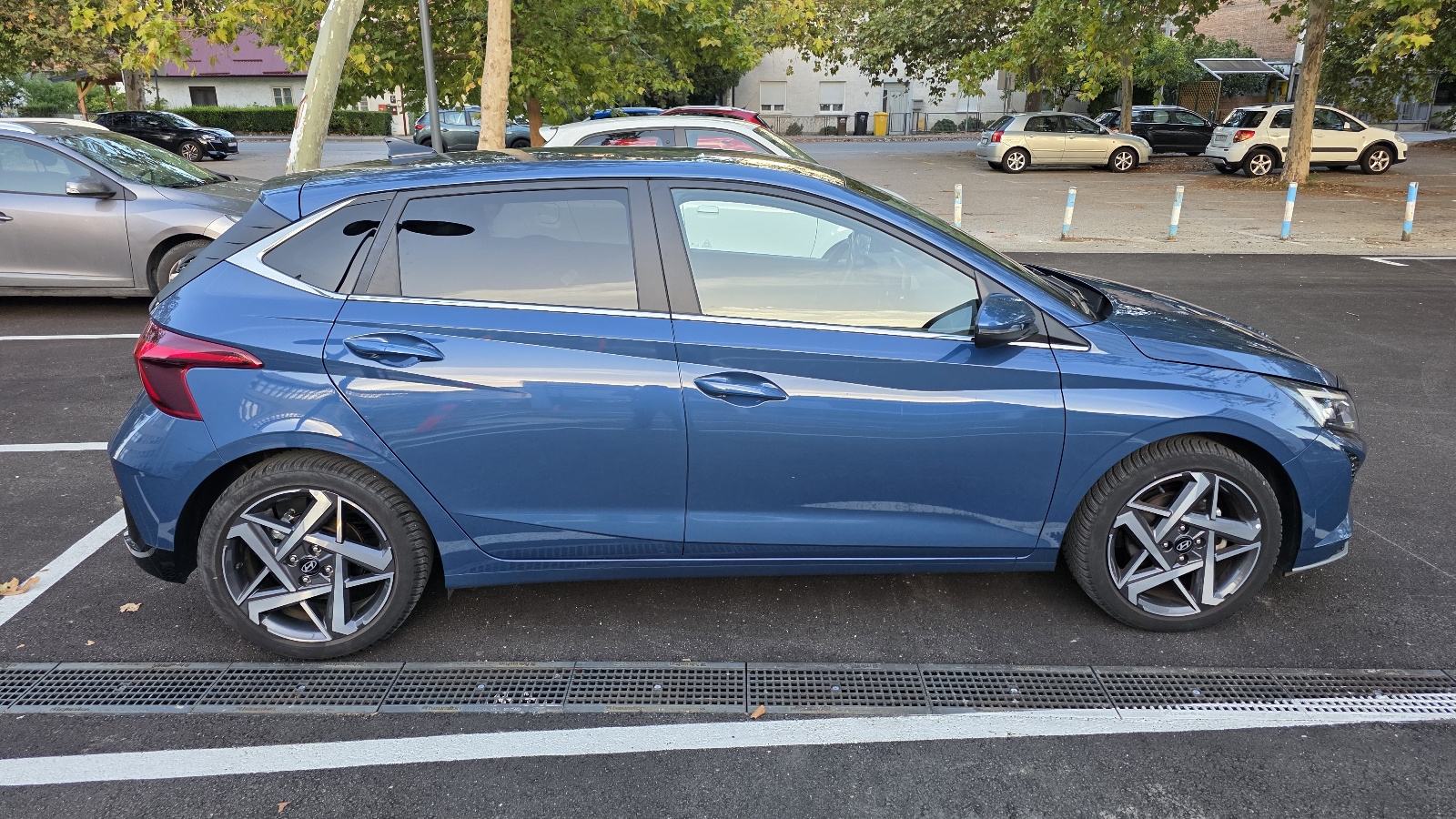 Hyundai i20 1,0 T-GDI automatik, fotografija 2