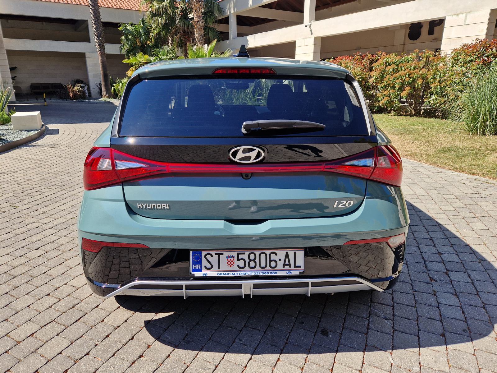 Hyundai i20 1,0 T-GDI VATRENA EDICIJA, fotografija 4