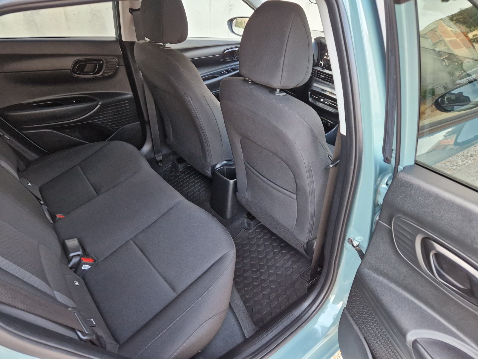 Hyundai i20 1,0 T-GDI VATRENA EDICIJA, fotografija 12