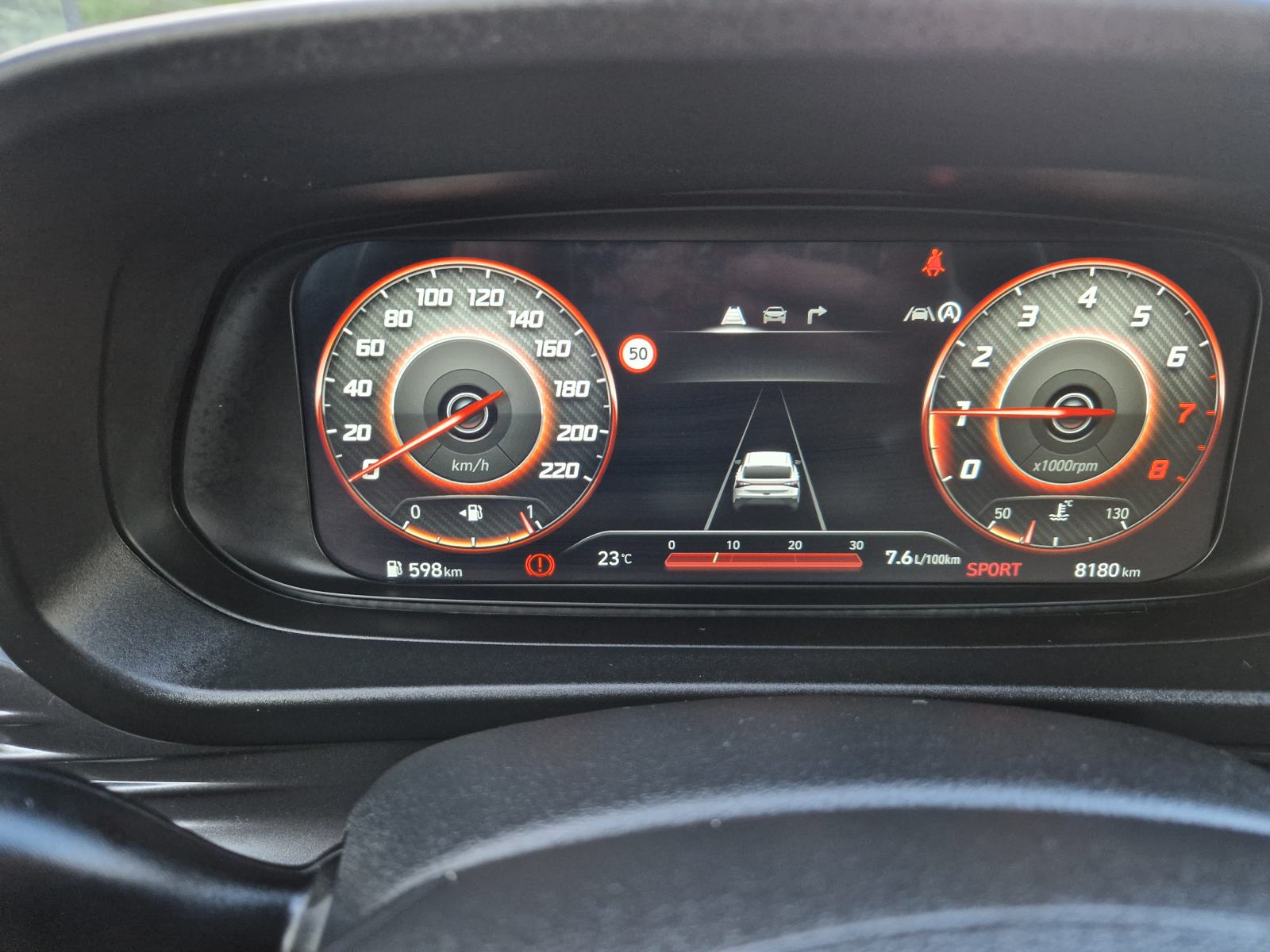 Hyundai i20 1,0 T-GDI VATRENA EDICIJA, fotografija 16