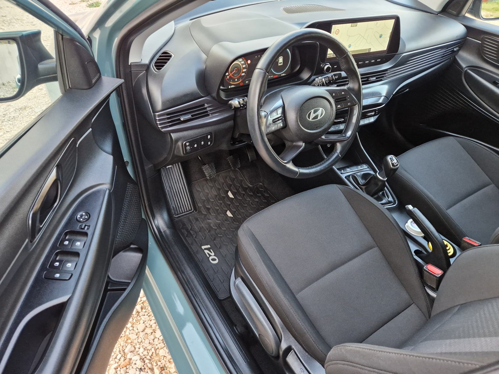 Hyundai i20 1,0 T-GDI VATRENA EDICIJA, fotografija 6