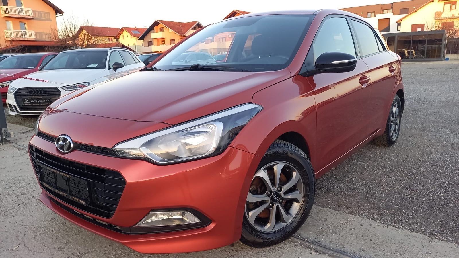 Hyundai i20 1,1 CRDi -GO/ GRIJANA SJEDALA KLIMA MALI SERVIS NAPRAVLJEN, fotografija 1