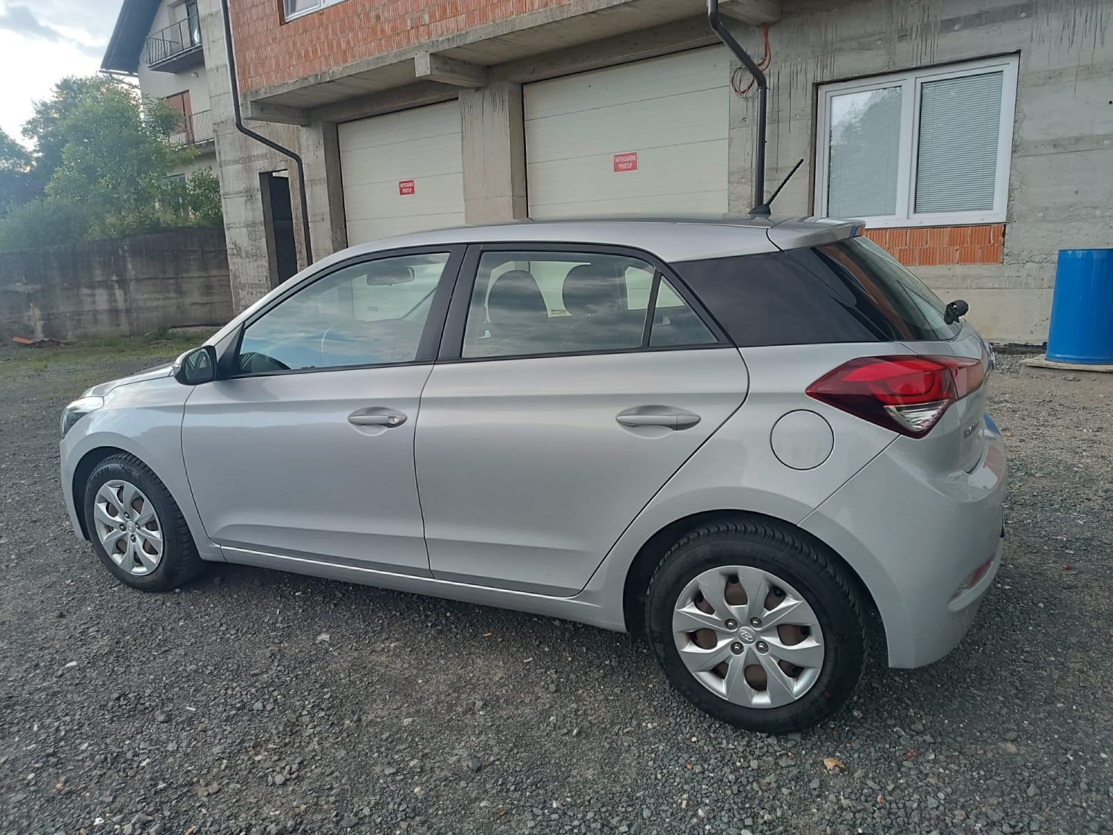 Hyundai i20 1,1 CRDi, fotografija 7