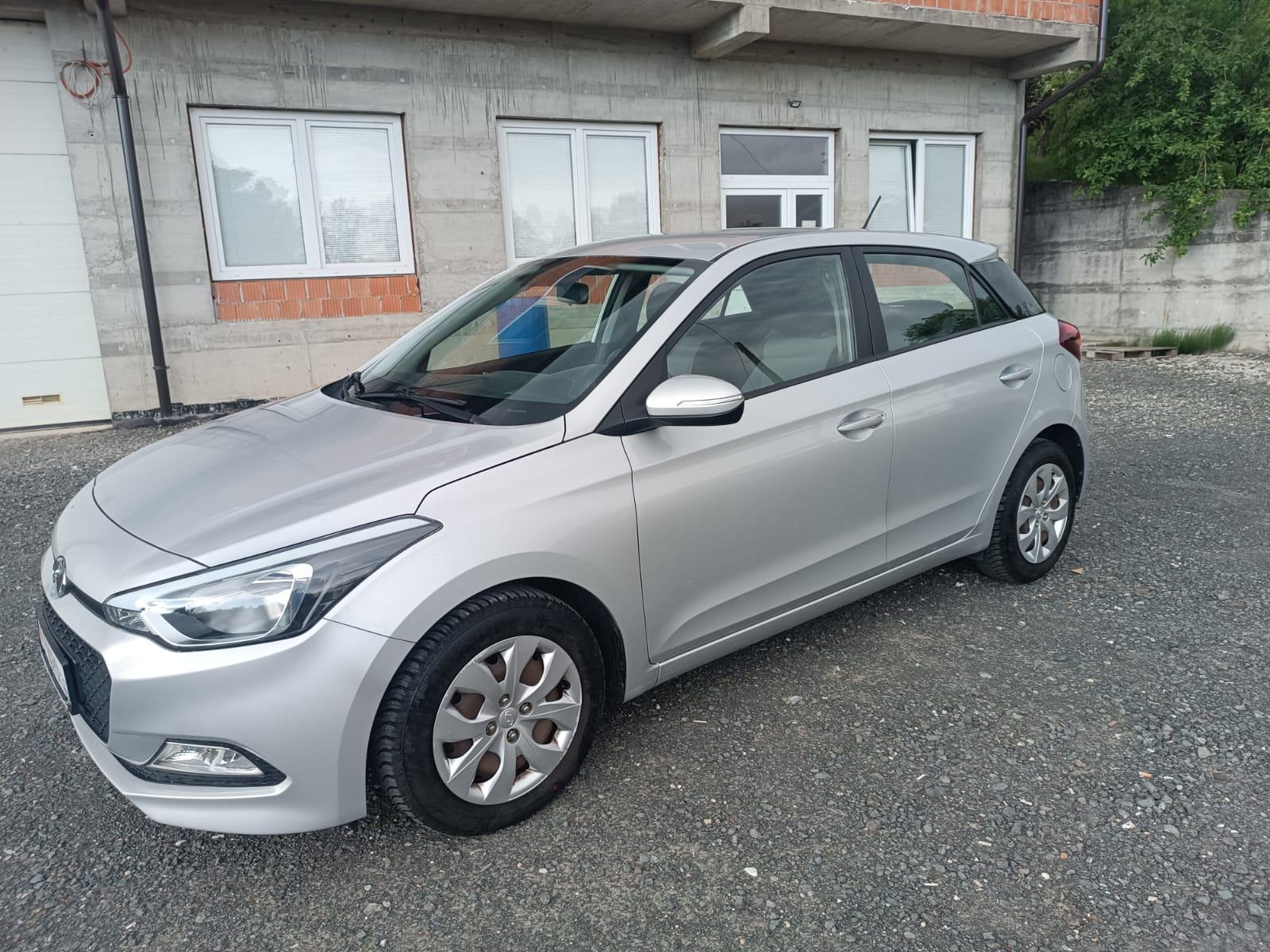 Hyundai i20 1,1 CRDi, fotografija 5