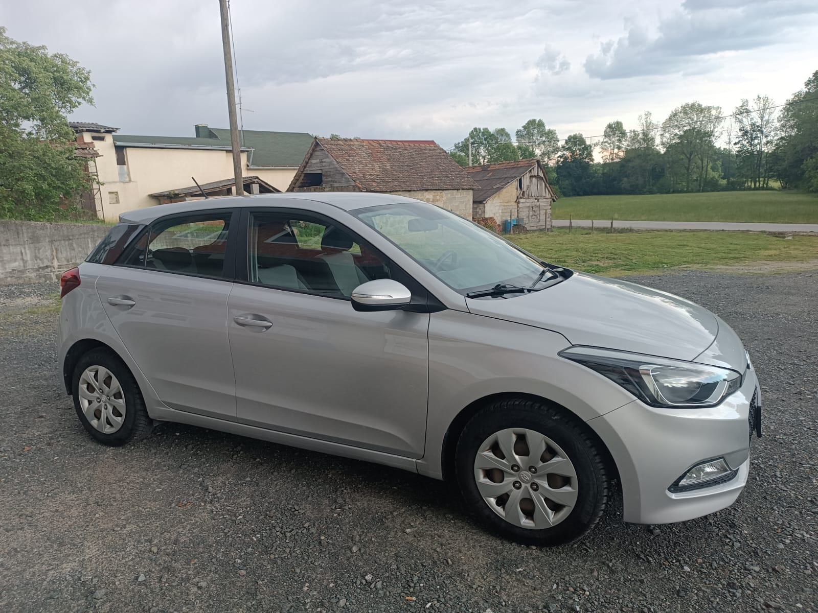 Hyundai i20 1,1 CRDi, fotografija 4