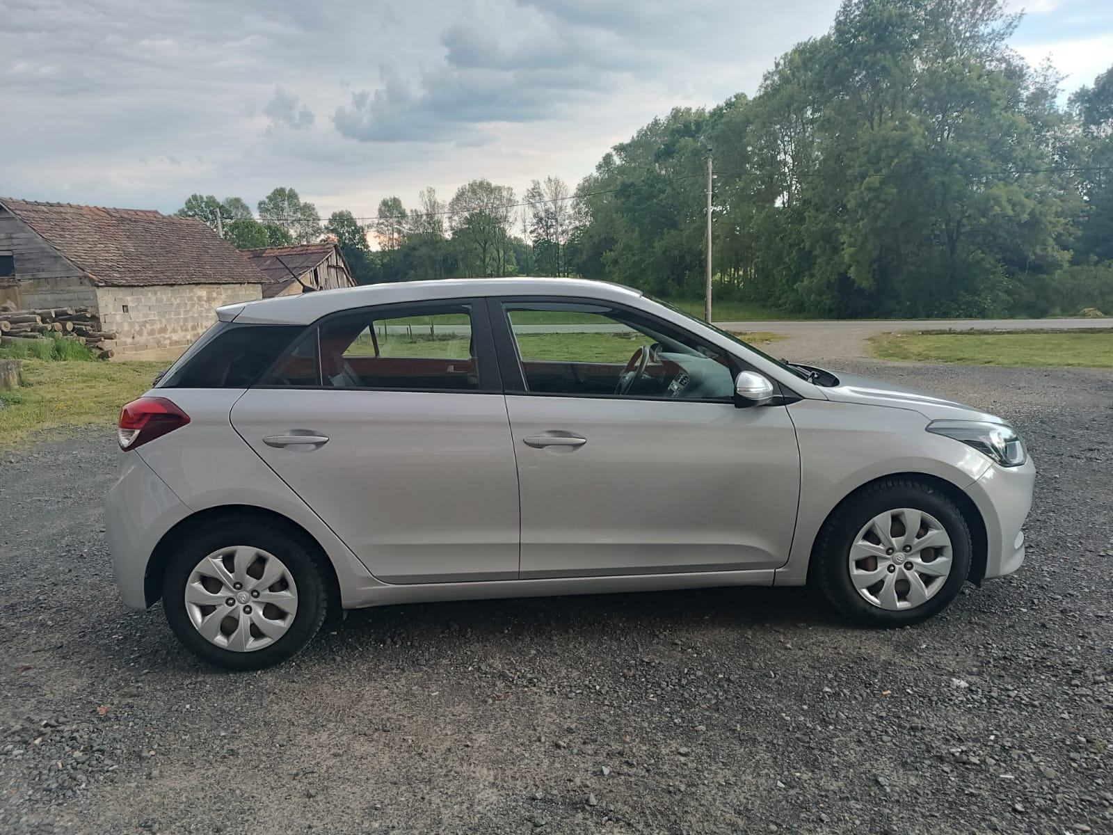 Hyundai i20 1,1 CRDi, fotografija 8