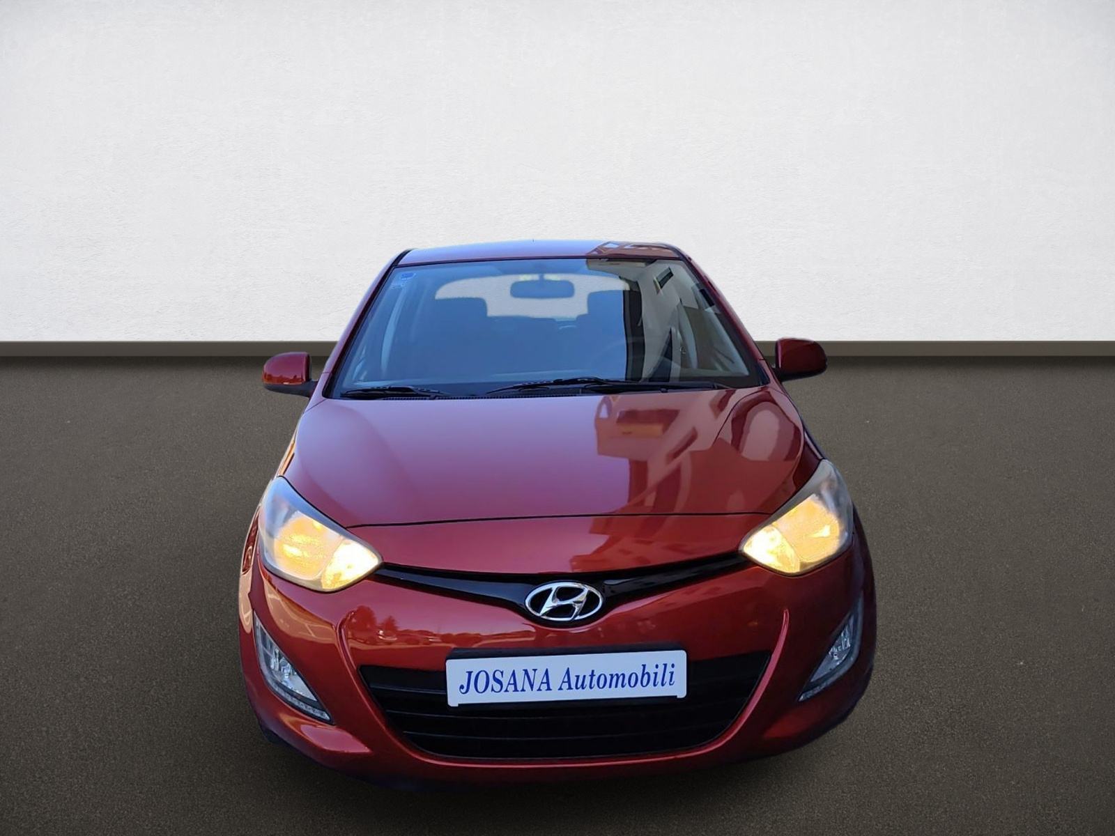 Hyundai i20 1,1 CRDi, fotografija 11