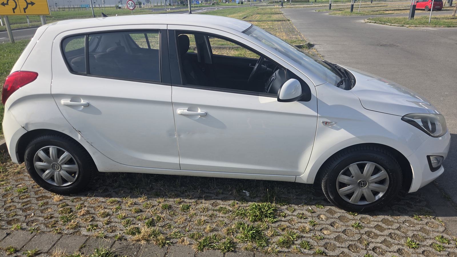 Hyundai i20 1,1 CRDi, fotografija 6