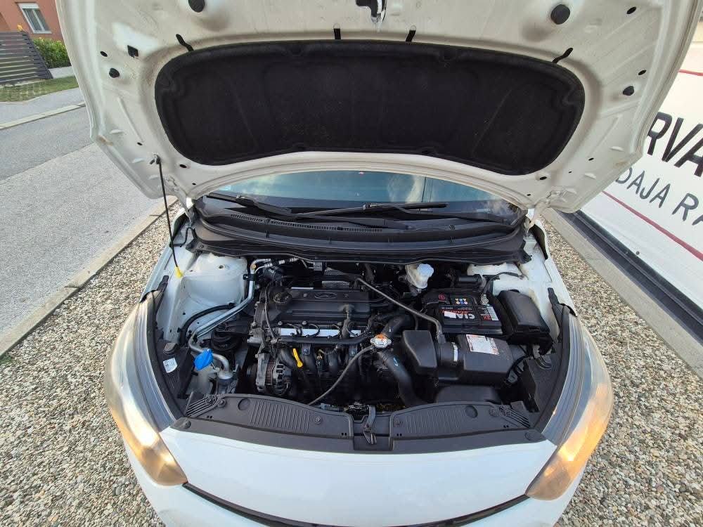 Hyundai i20 1,2 16v,i-Like,servisiran,odlično stanje,atraktivan, fotografija 18
