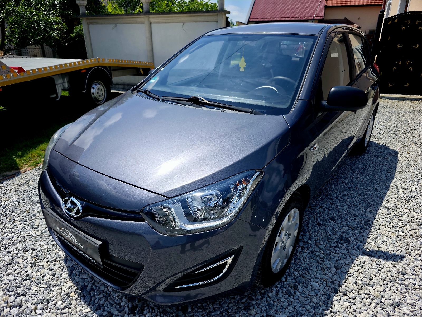 Hyundai i20 1,2 benzin #100000 km# fifa world cup edition 2014 godina, fotografija 2