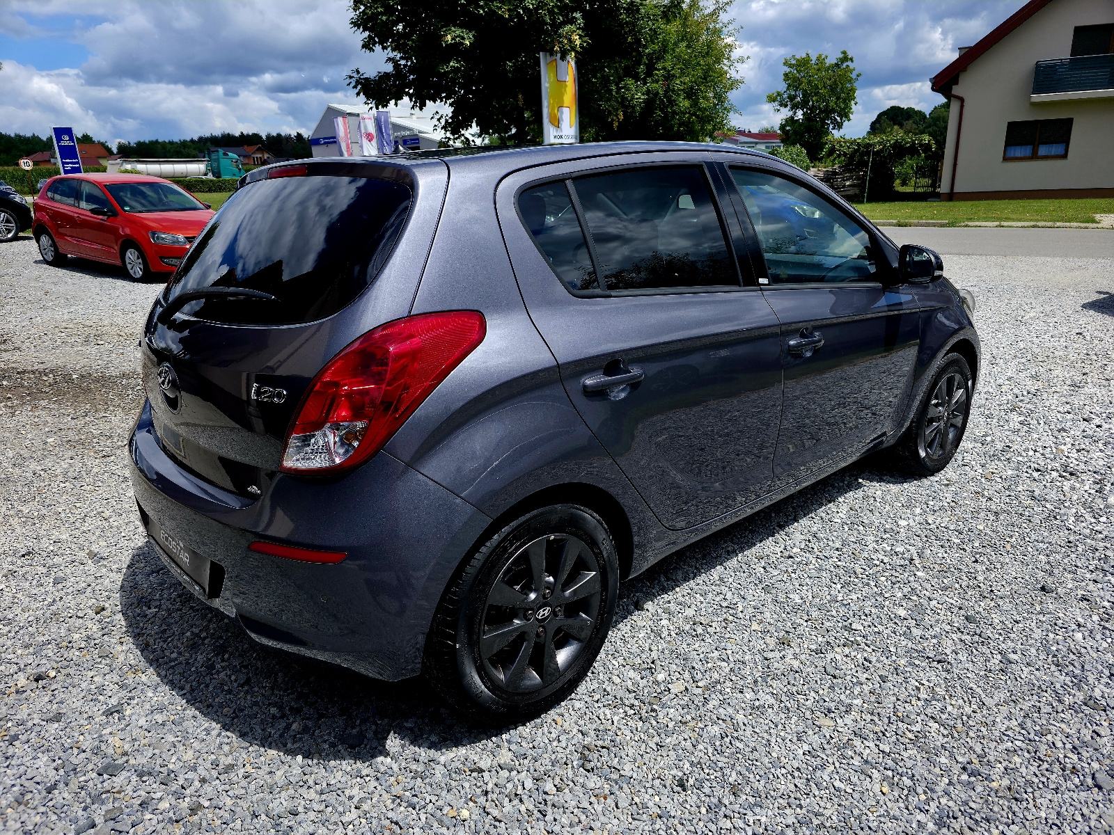 Hyundai i20 1,2 benzin 2014. Led,park senzori, temp.gr.sjedala..., fotografija 7