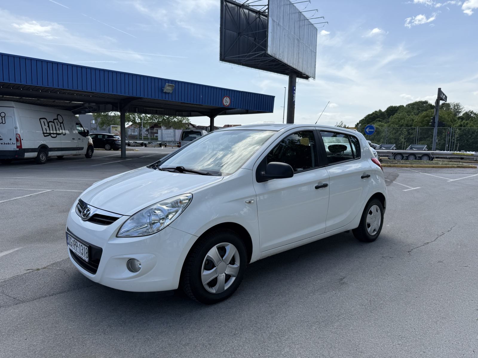 Hyundai i20 1,2 iLike, fotografija 1