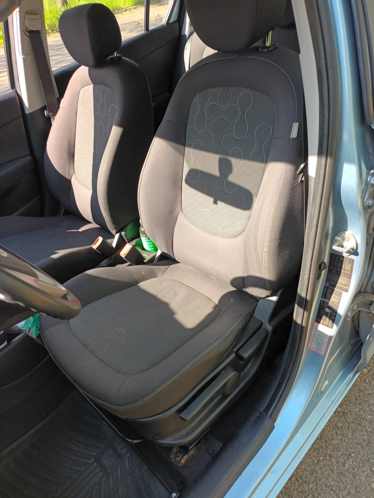 Hyundai i20 1,2, fotografija 9