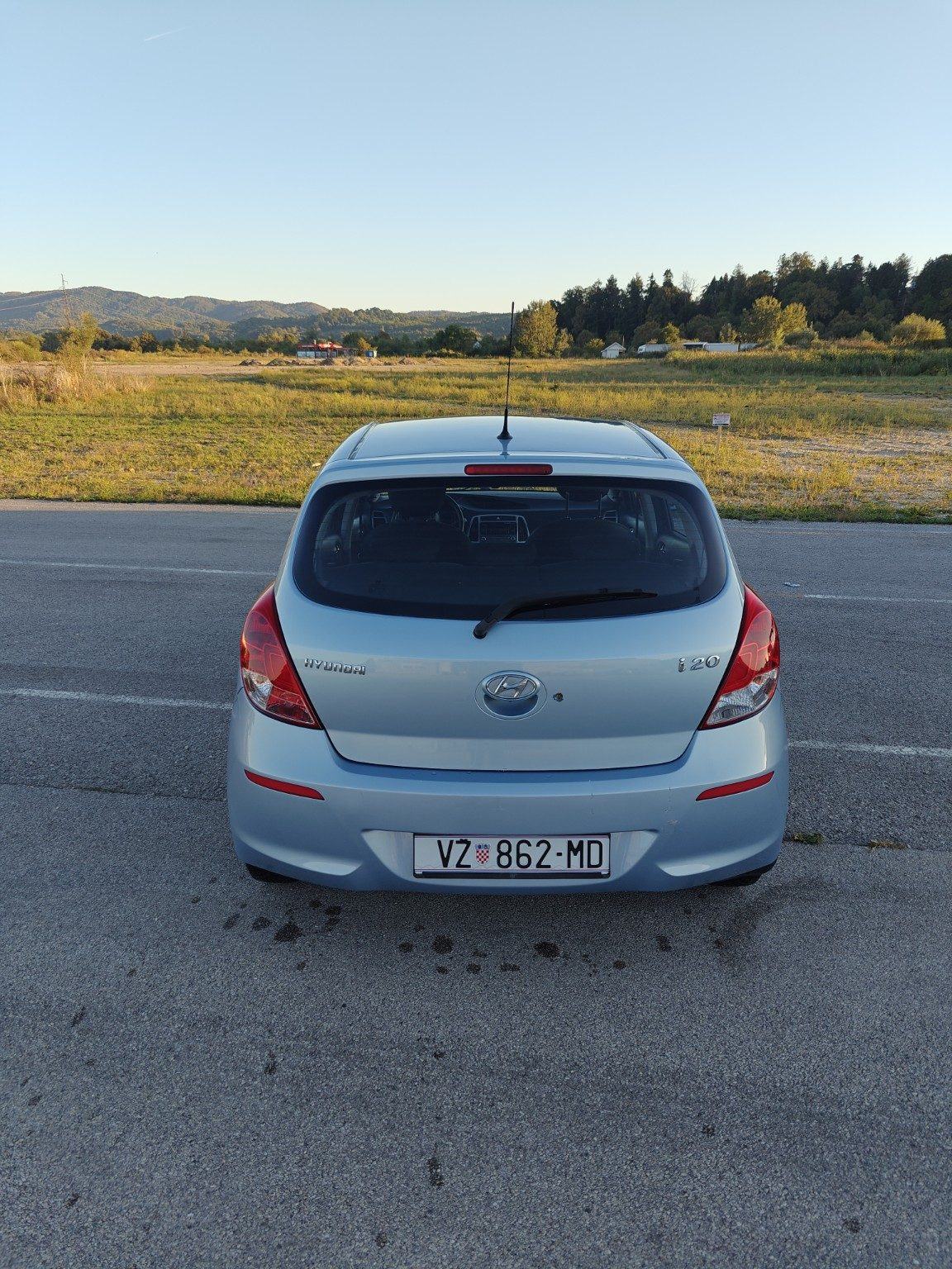 Hyundai i20 1,2, pogled izvana - slika 1