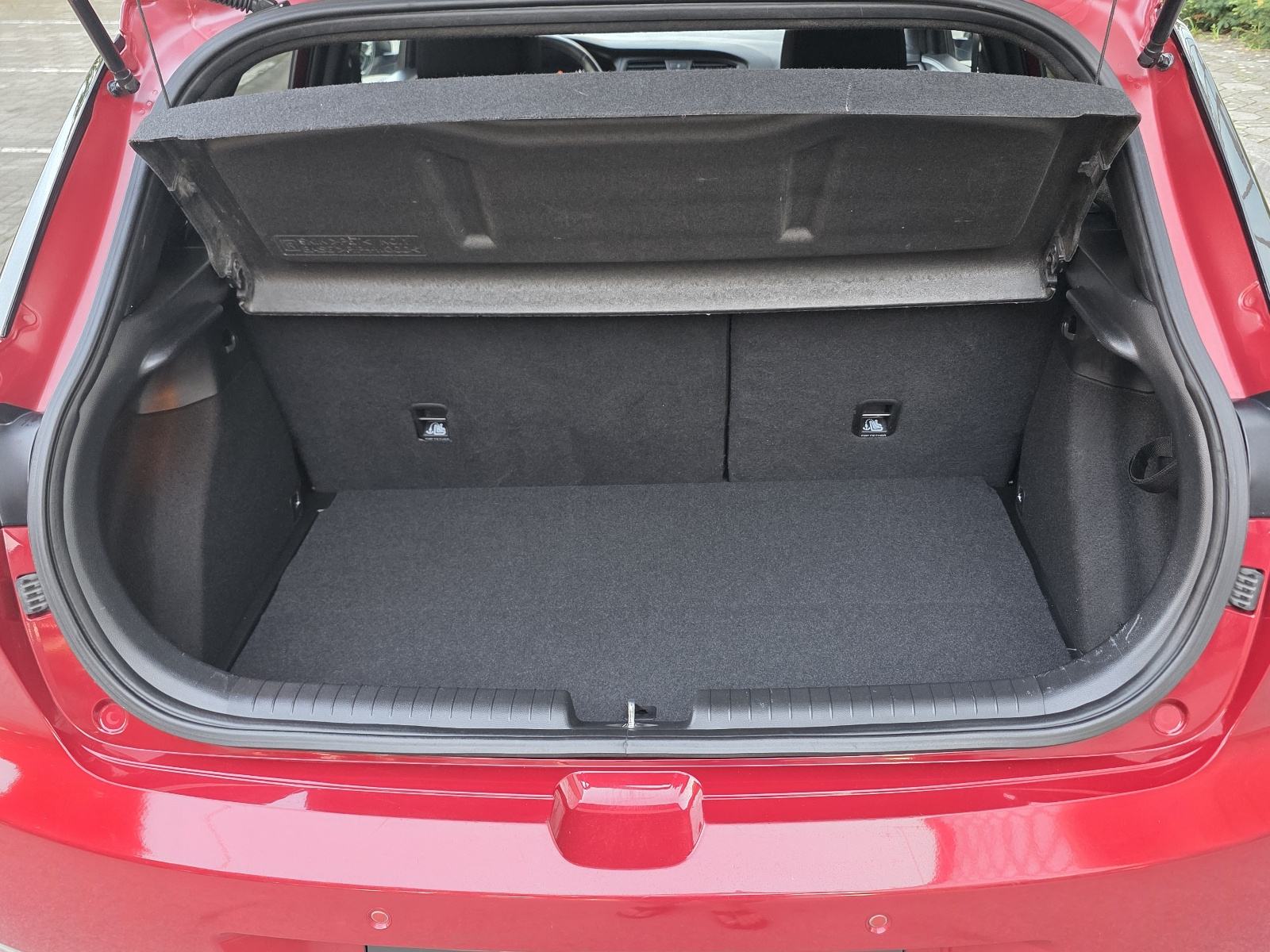 HYUNDAI i20 1.25 STYLE - 1.VLASNIK - 50.000KM+SERVISNA - BOGATA OPREMA, fotografija 14