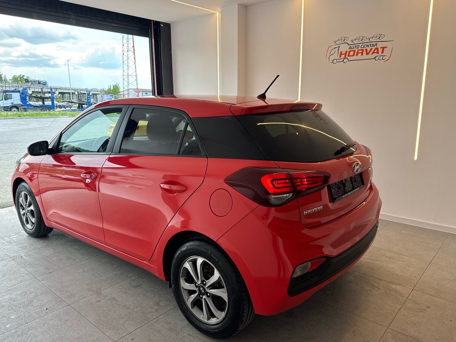 Hyundai i20 1,25 Style; 2020.; 84 KS: Klima; Alu; ; 5 vrata;, fotografija 7