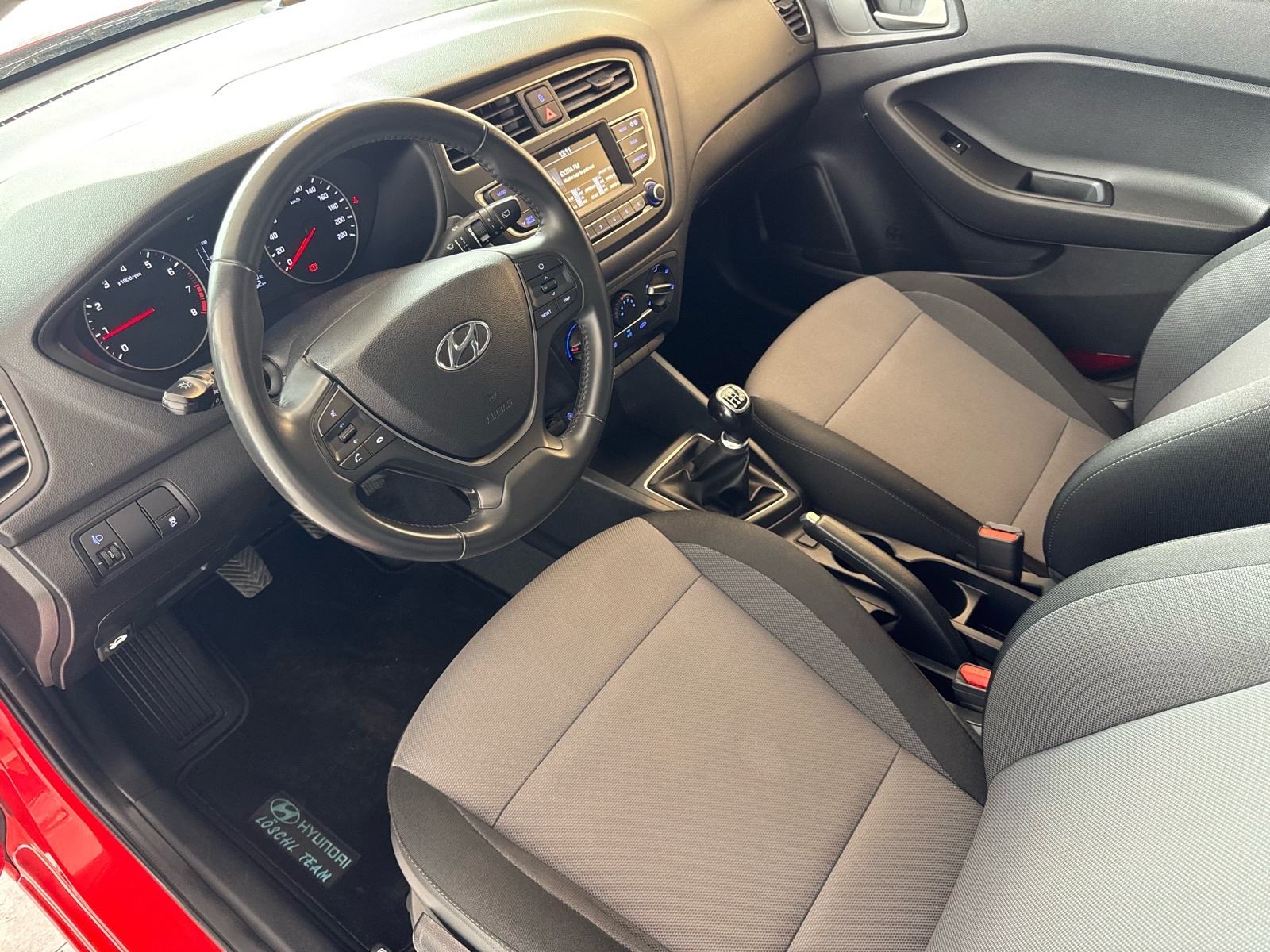 Hyundai i20 1,25 Style; 2020.; 84 KS: Klima; Alu; ; 5 vrata;, fotografija 8