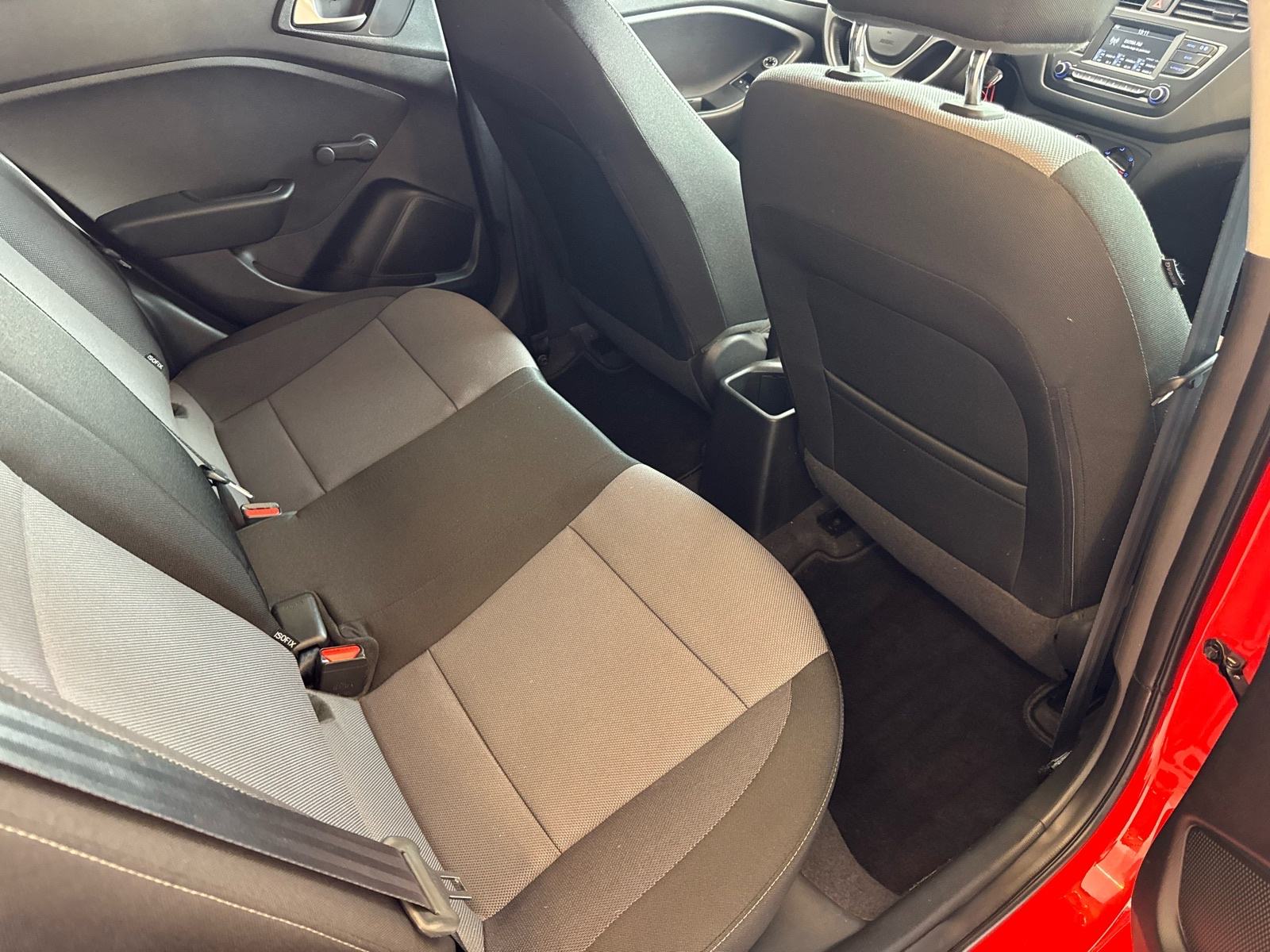 Hyundai i20 1,25 Style; 2020.; 84 KS: Klima; Alu; ; 5 vrata;, fotografija 12