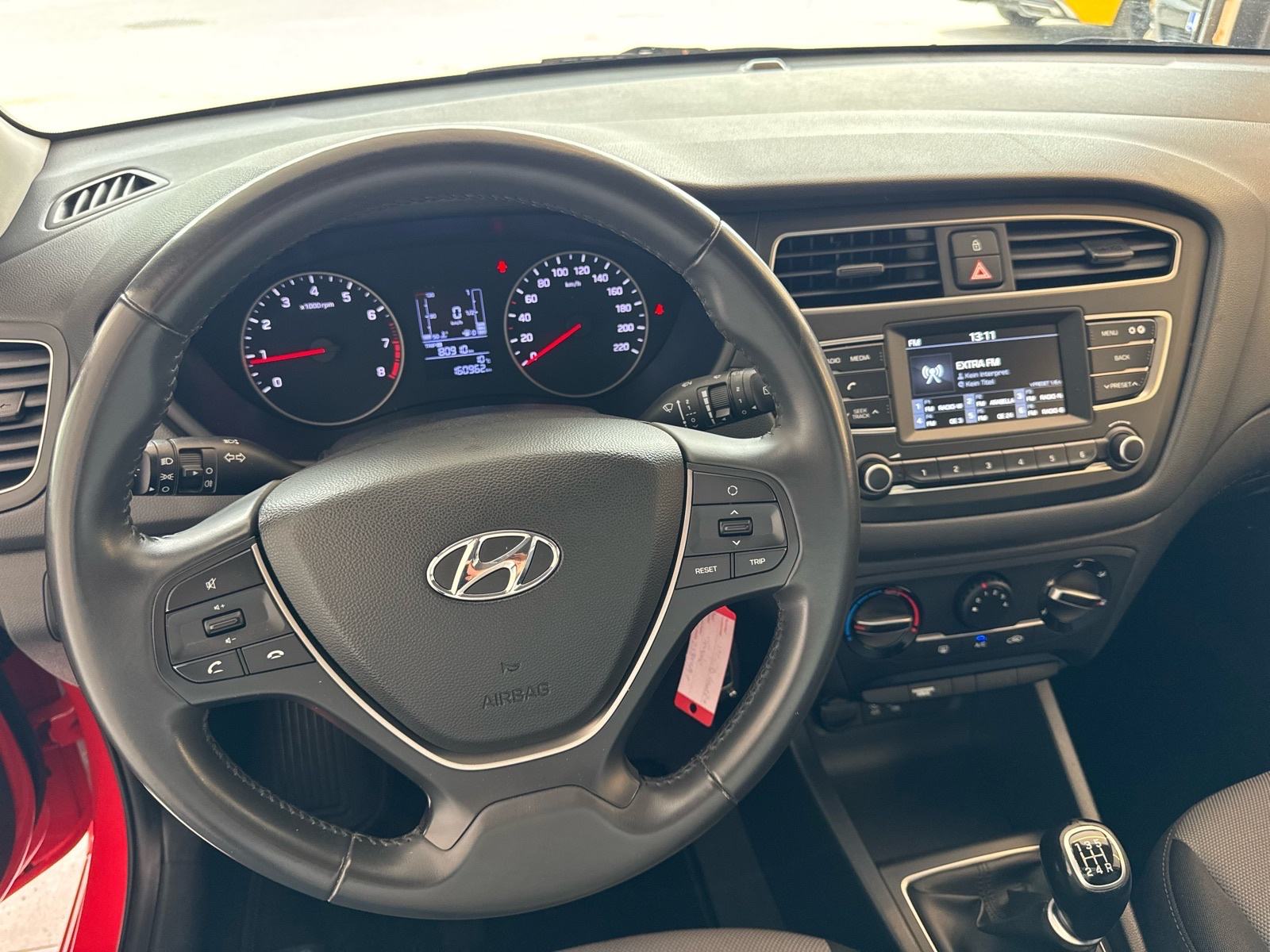 Hyundai i20 1,25 Style; 2020.; 84 KS: Klima; Alu; ; 5 vrata;, fotografija 13