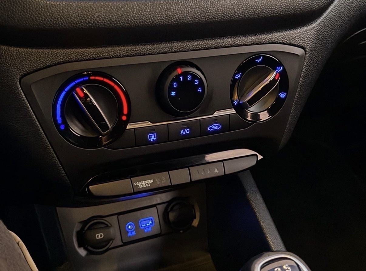 Hyundai i20 1,25 Style, Kamera/ PRILIKA!, fotografija 8