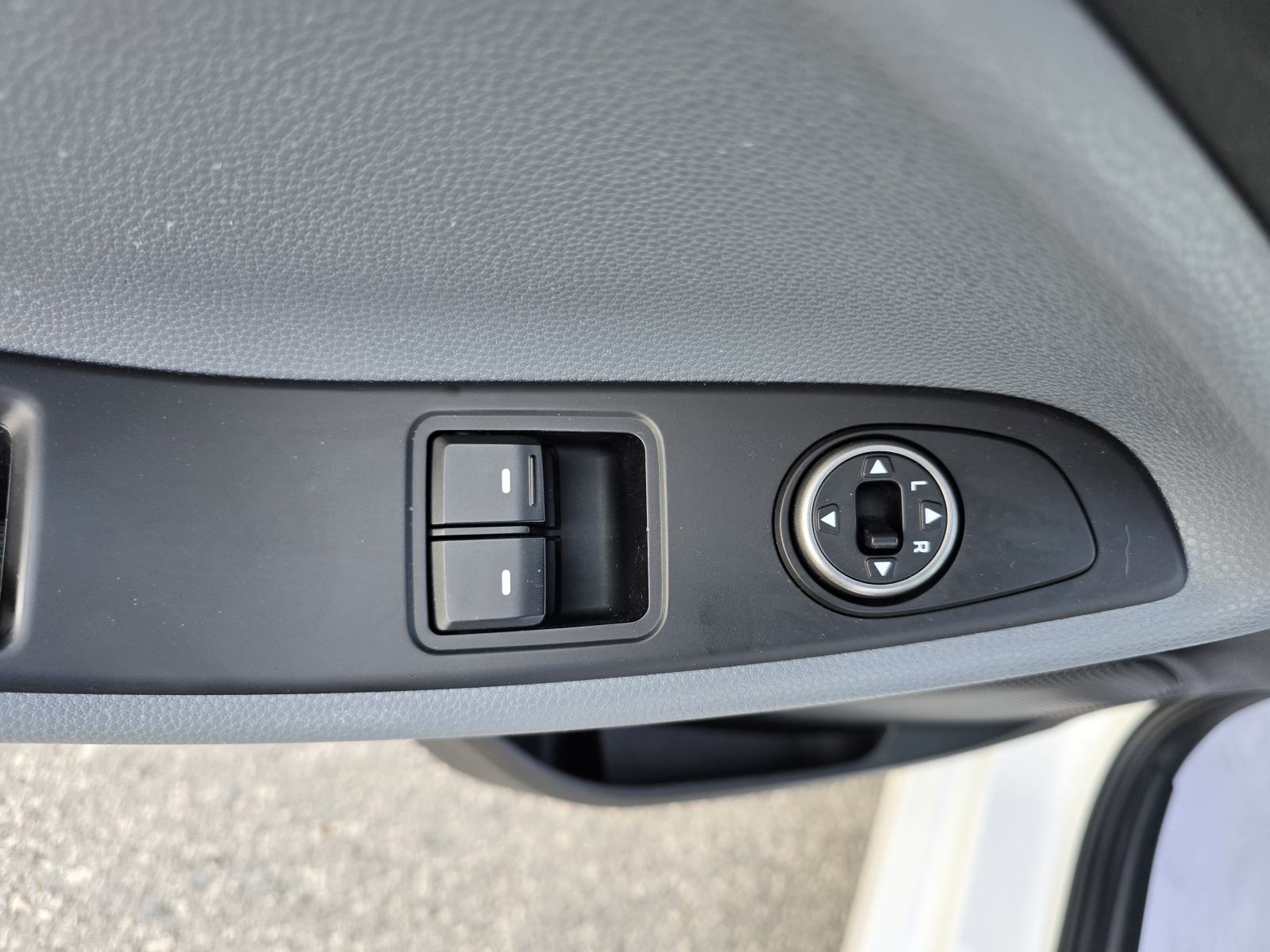 Hyundai i20 1,25i-2018god.mod-KLIMA-media,alu,160tkm,vlasnica,KARTICE, fotografija 16