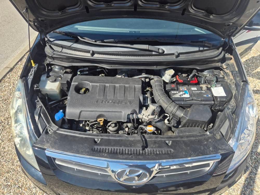 Hyundai i20 1,4 CRDi,klima,atraktivan, fotografija 12