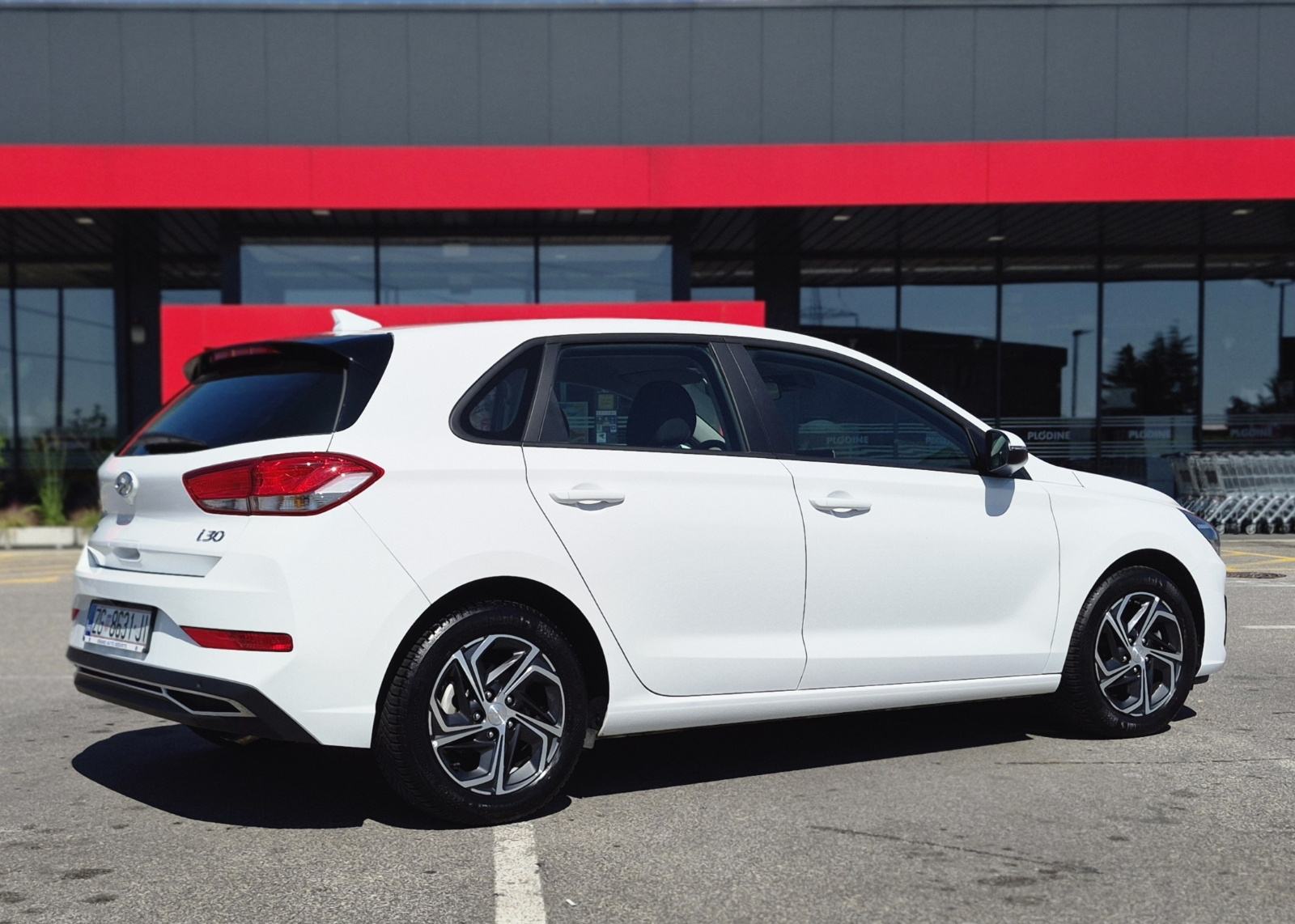 Hyundai i30 1.0 T-GDI, Automaic | 2023 | 1.vl | HR auto |48 tkm | serv, fotografija 5