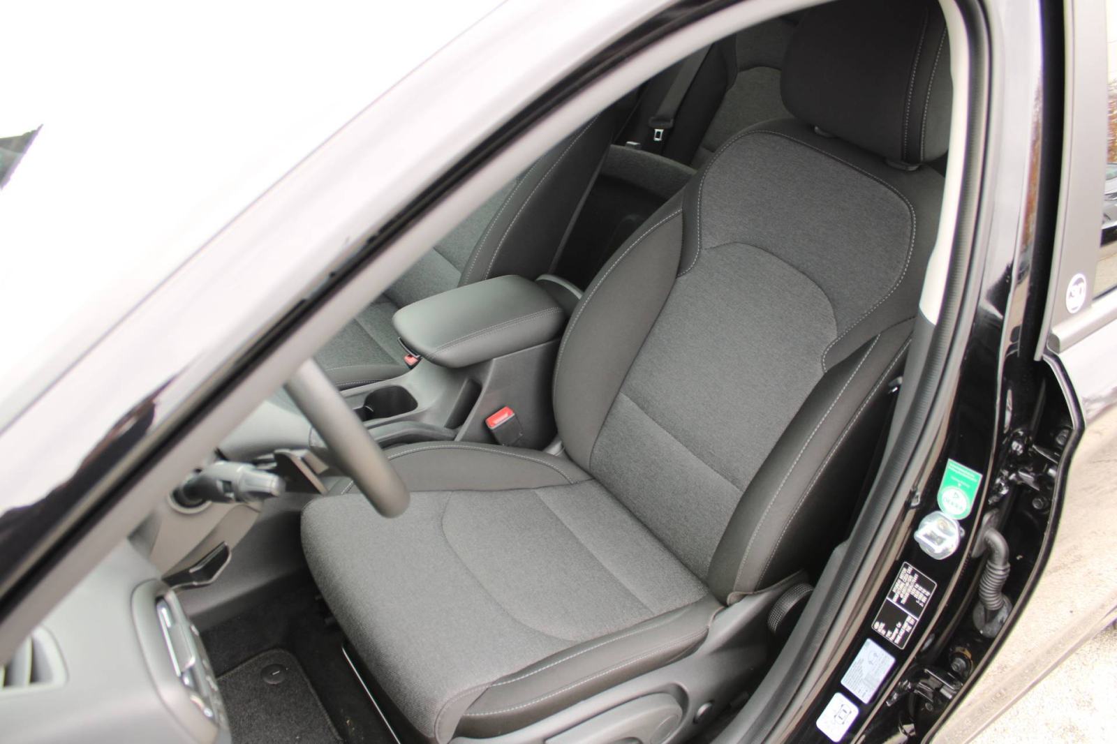 Hyundai I30 1.0 T-GDi AUTOMATIK *LED, NAVIGACIJA, KAMERA*, fotografija 10