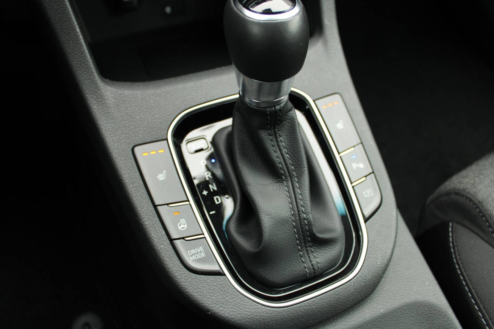 Hyundai I30 1.0 T-GDi AUTOMATIK *LED, NAVIGACIJA, KAMERA*, fotografija 16