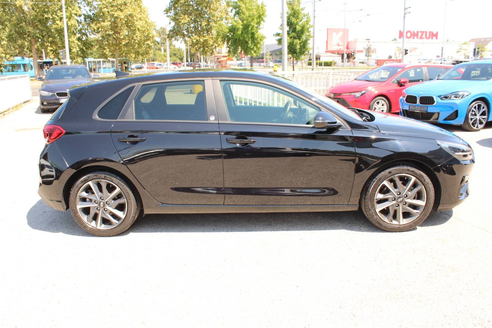 Hyundai I30 1.0 T-GDi AUTOMATIK *LED, NAVIGACIJA, KAMERA*, fotografija 4