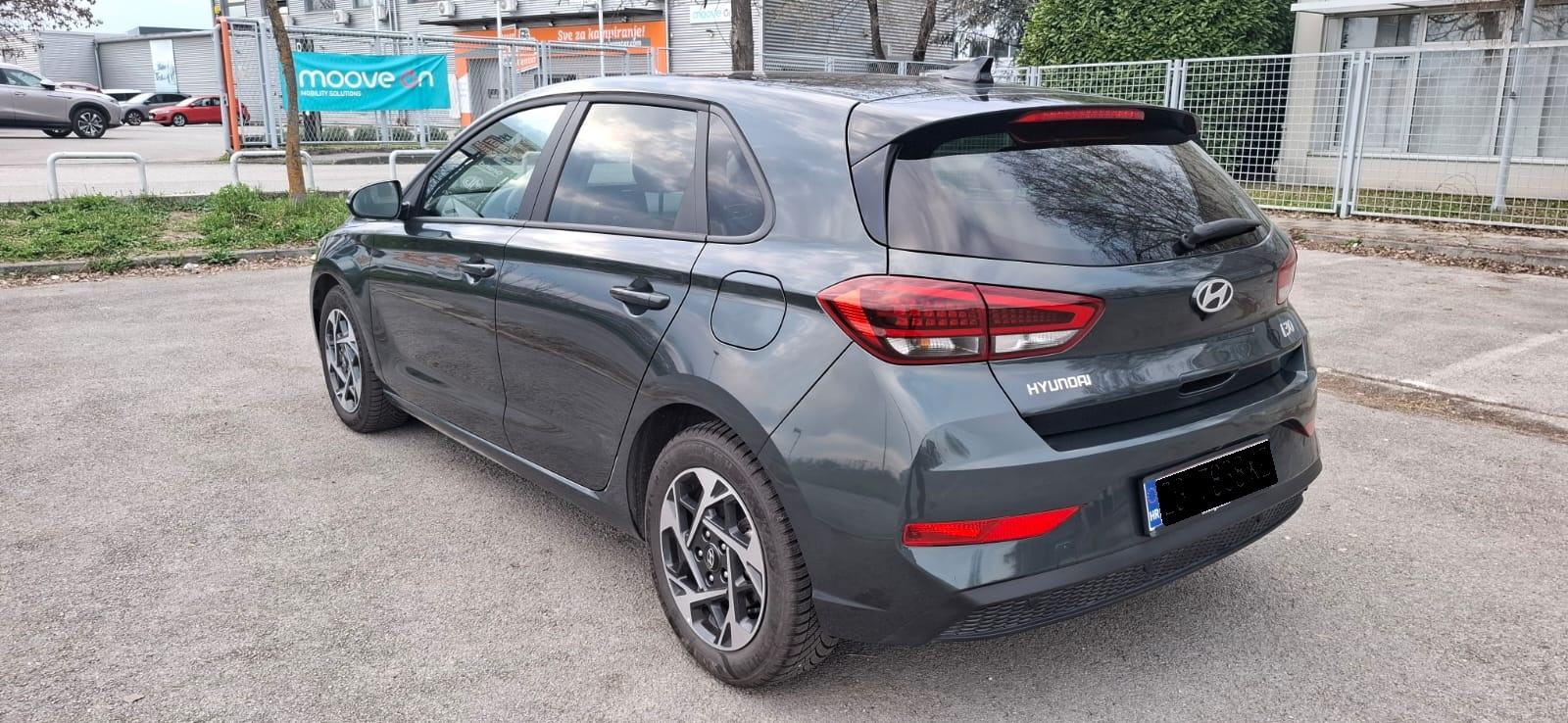 Hyundai i30 1,0 T-GDI, fotografija 4