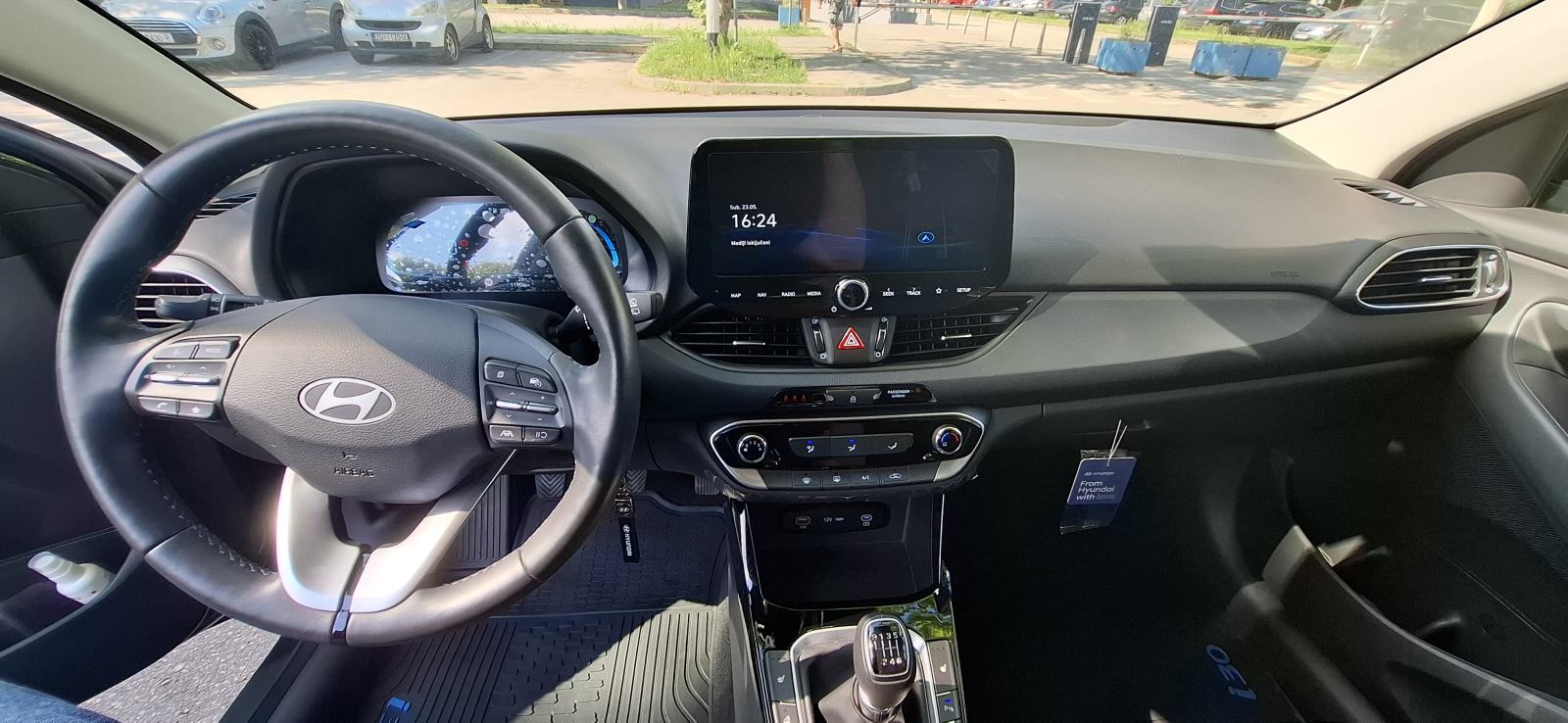 Hyundai i30 1,0 T-GDI, fotografija 7